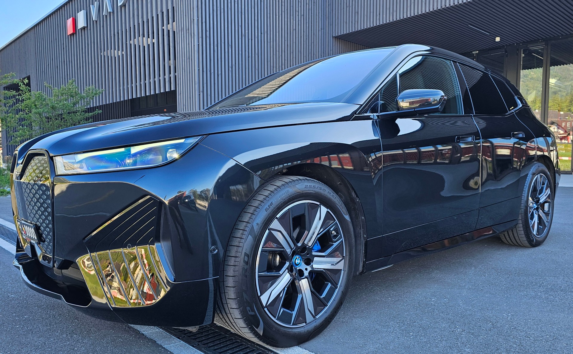 BMW iX xDrive40