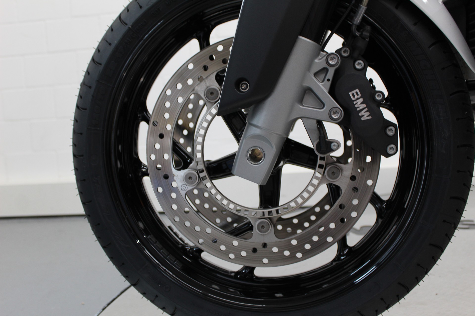 BMW R 1200 R ABS-image-7