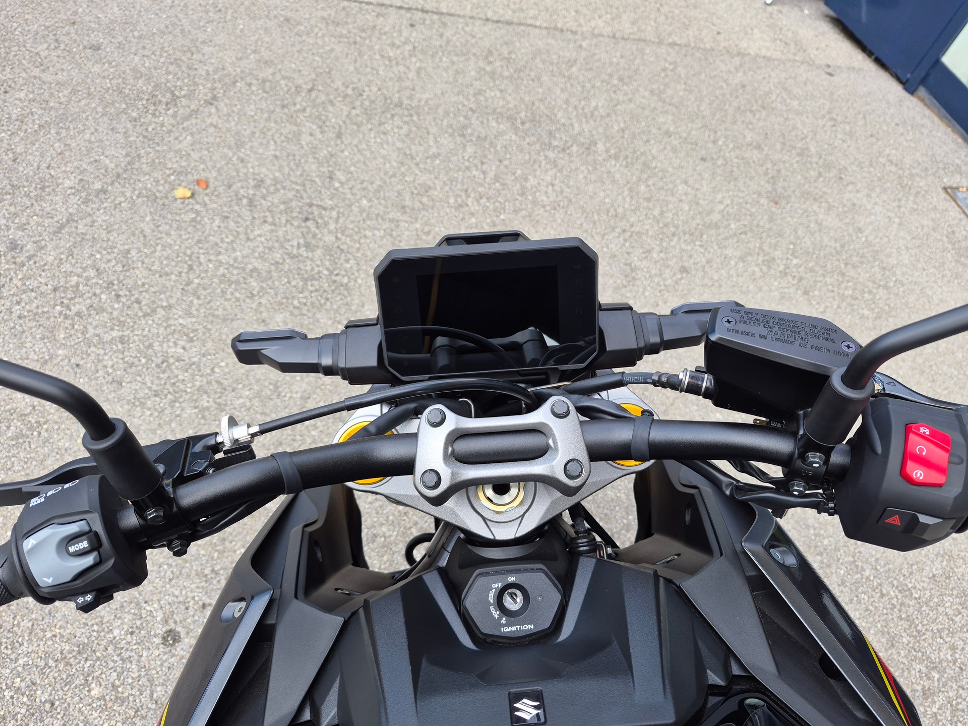 SUZUKI GSX-S 1000 EVO-image-4
