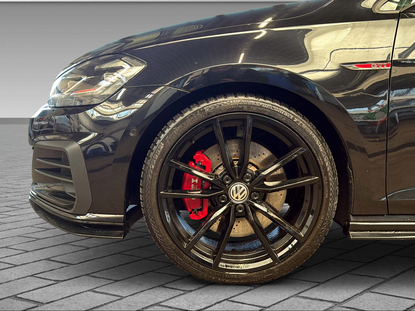 VW Golf VII 2.0 TSI GTI TCR DSG-showroom-element-3