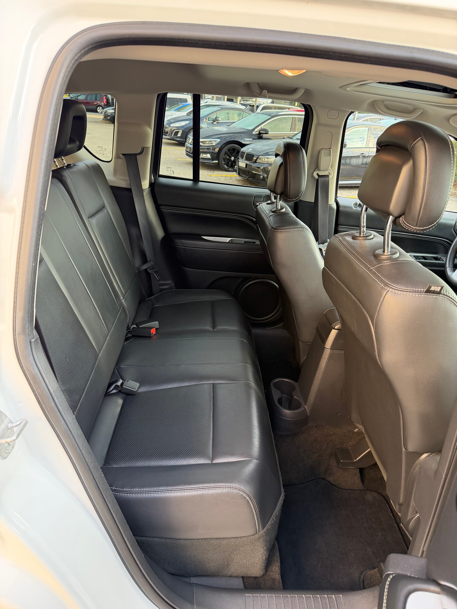 JEEP Compass 2.2 CRD Limited-image-13