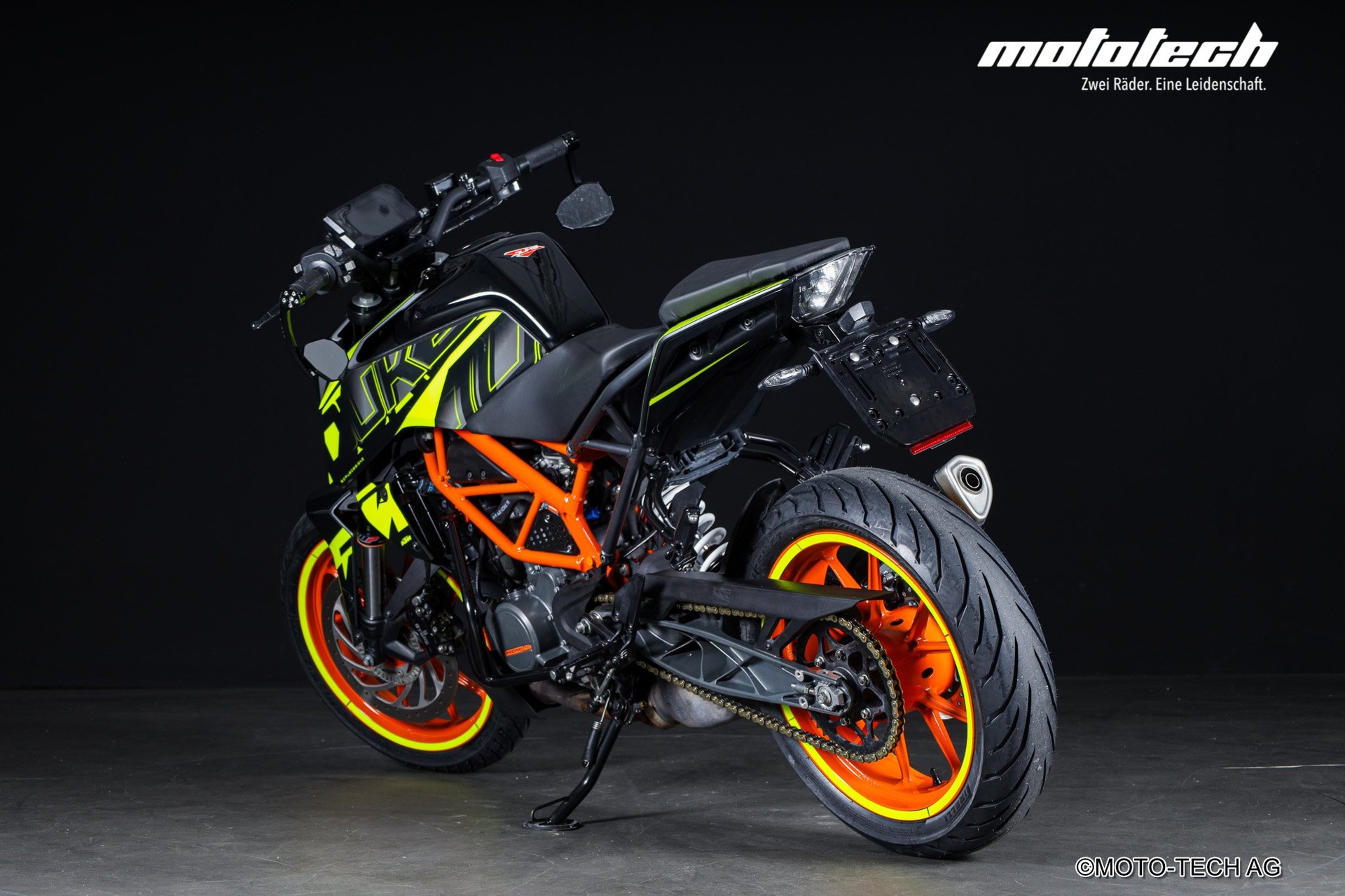 KTM 125 Duke-image-3
