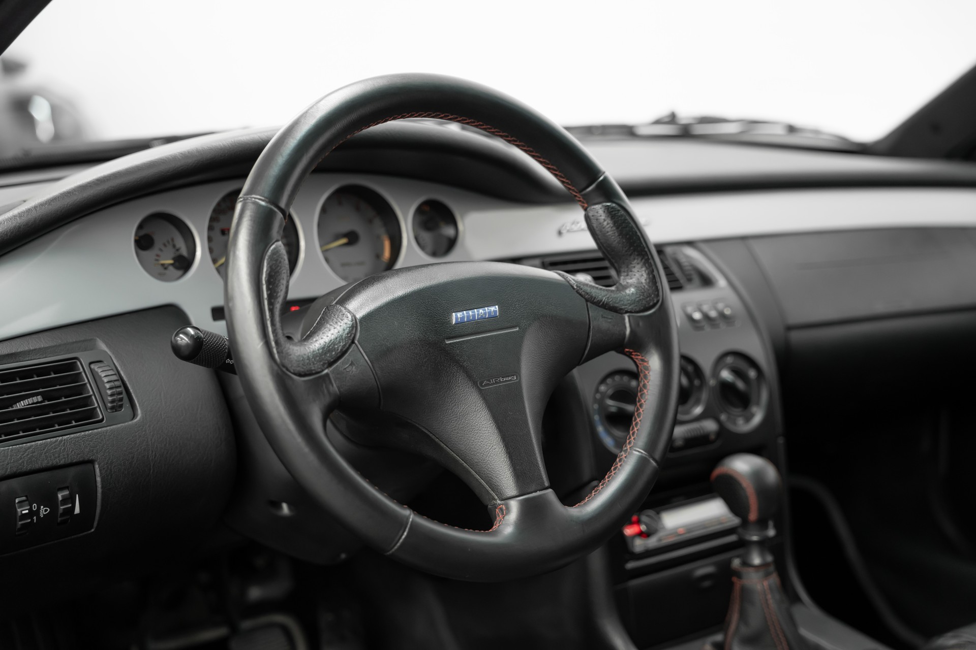 FIAT Coupé 2.0 20V Turbo Plus-image-17
