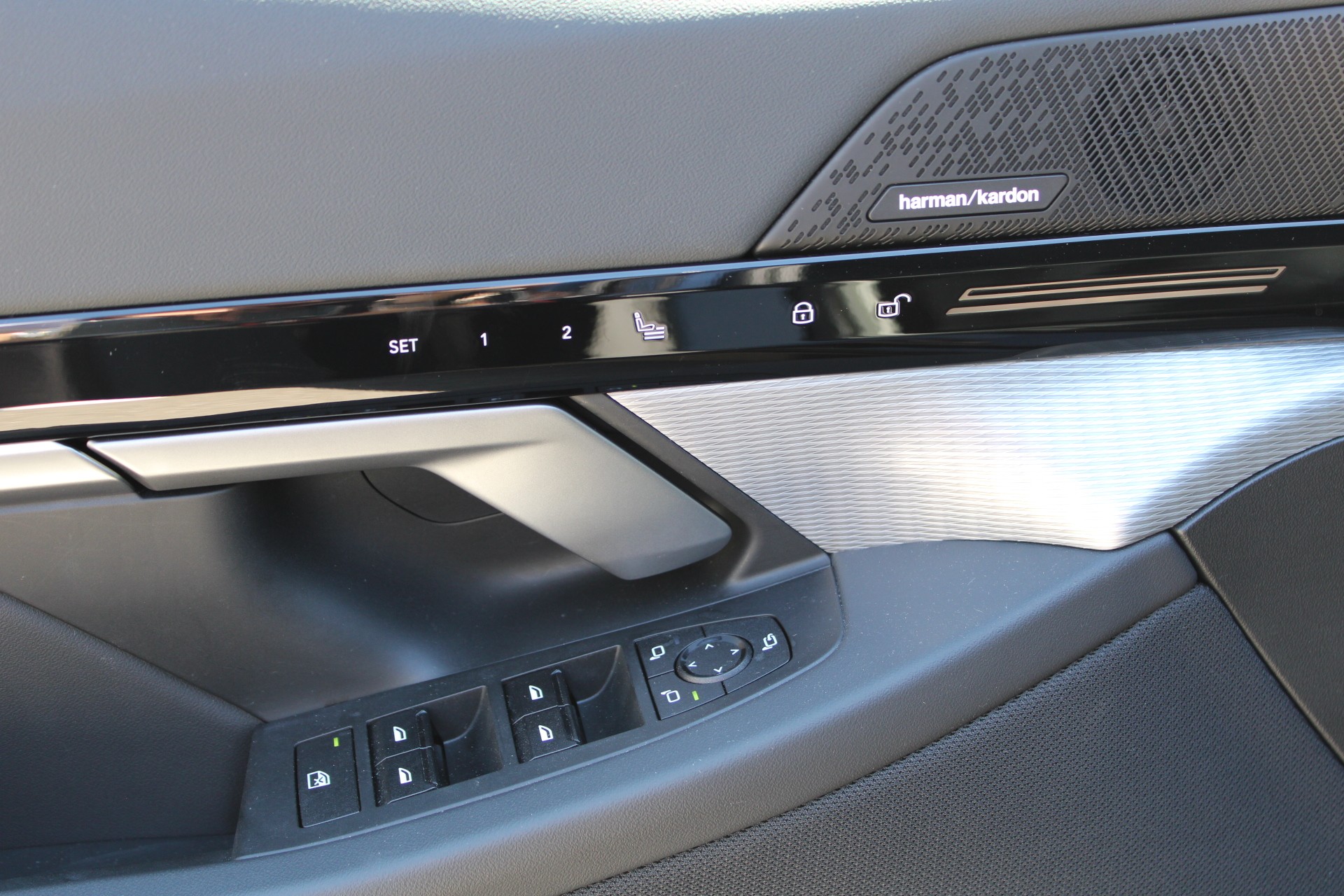 BMW 520d xDrive Touring M Sport-image-4