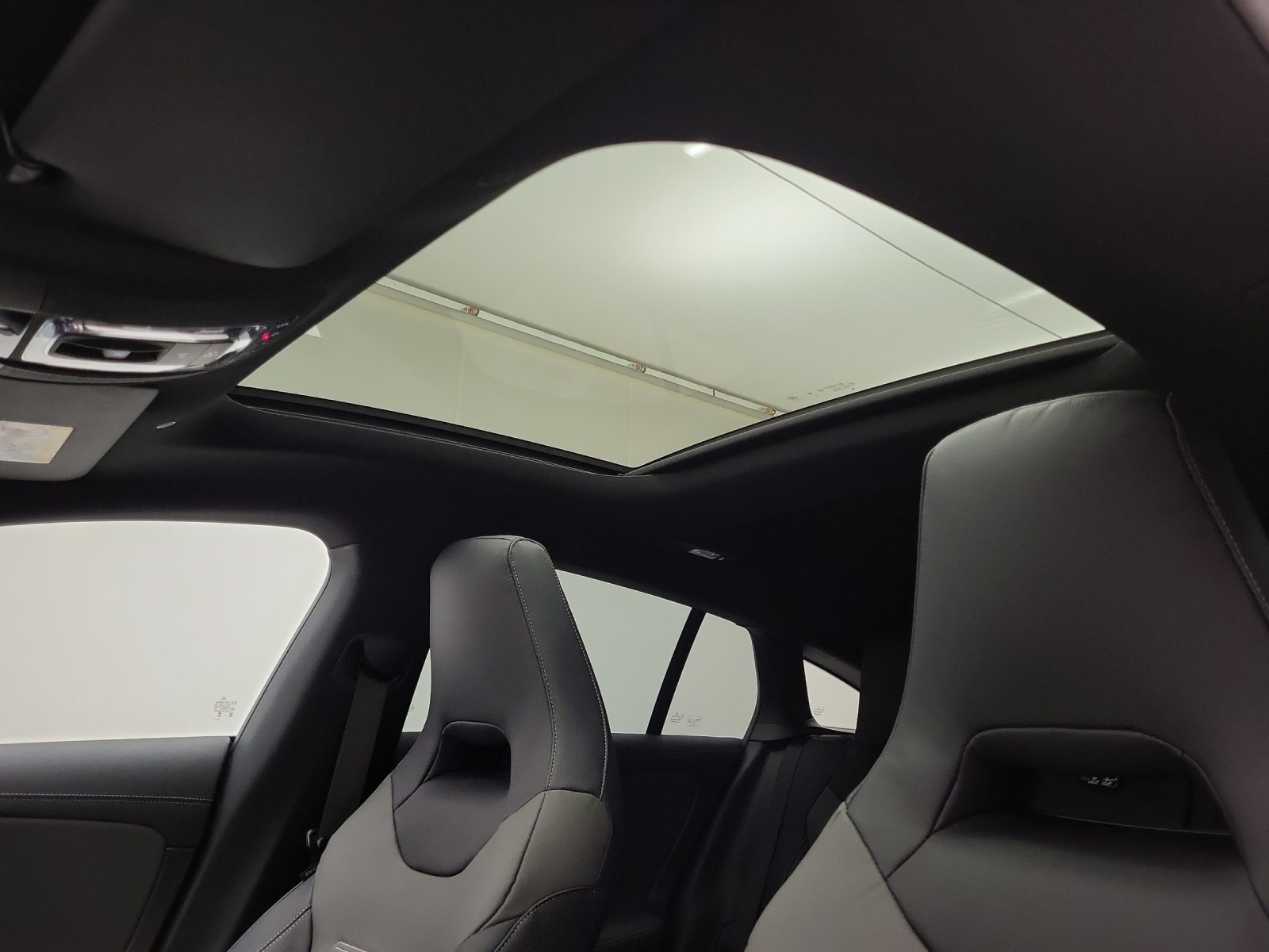 MERCEDES-BENZ AMG CLA 35 4Matic SB-image-13