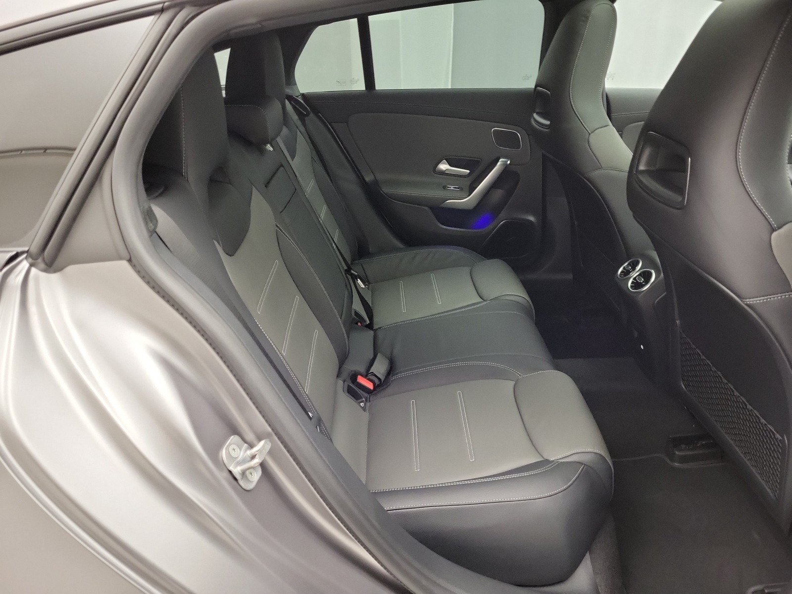 MERCEDES-BENZ AMG CLA 35 4Matic SB-image-9