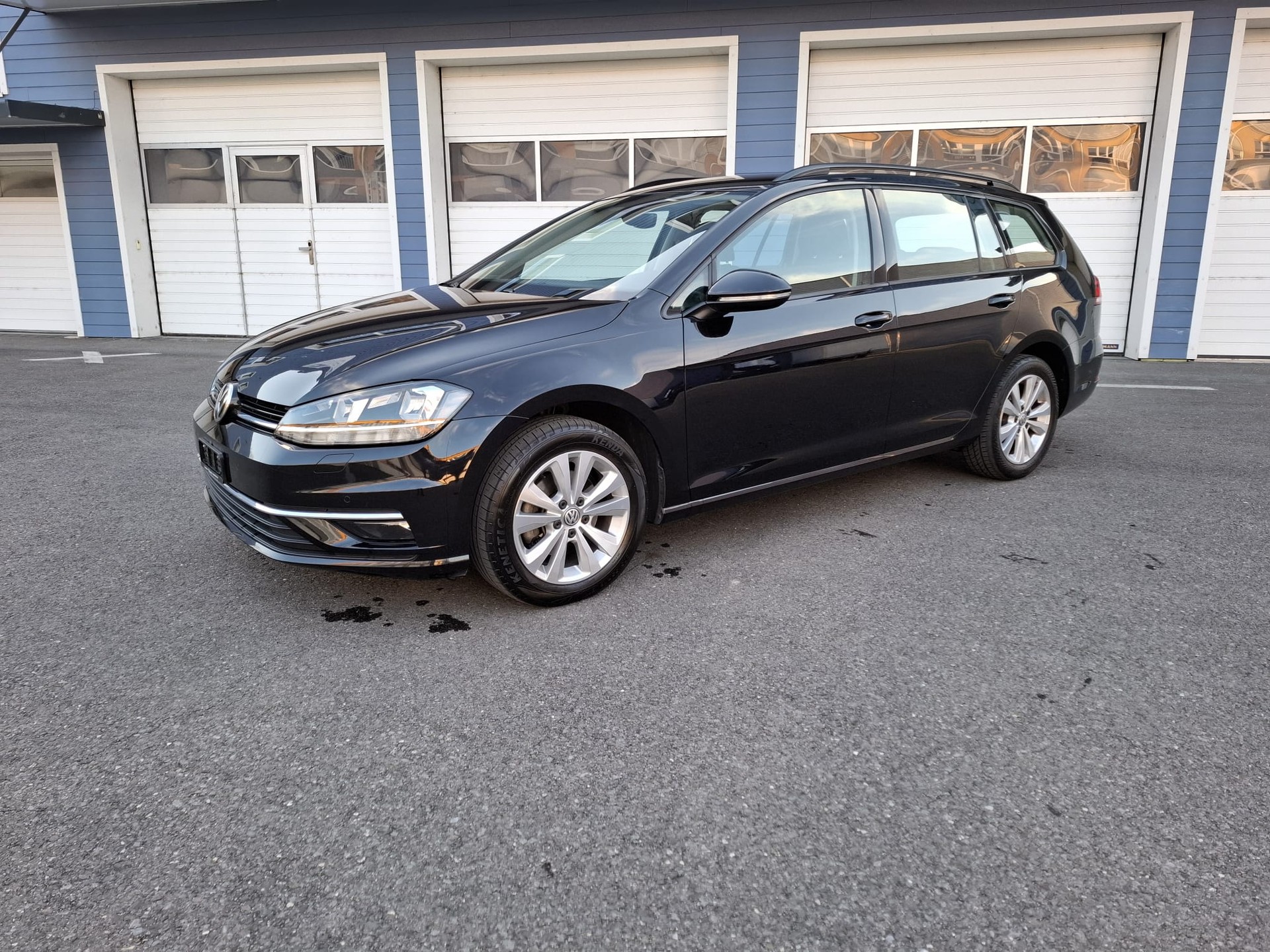 VW Golf Variant 1.4 TSI Comfortline DSG-image-1