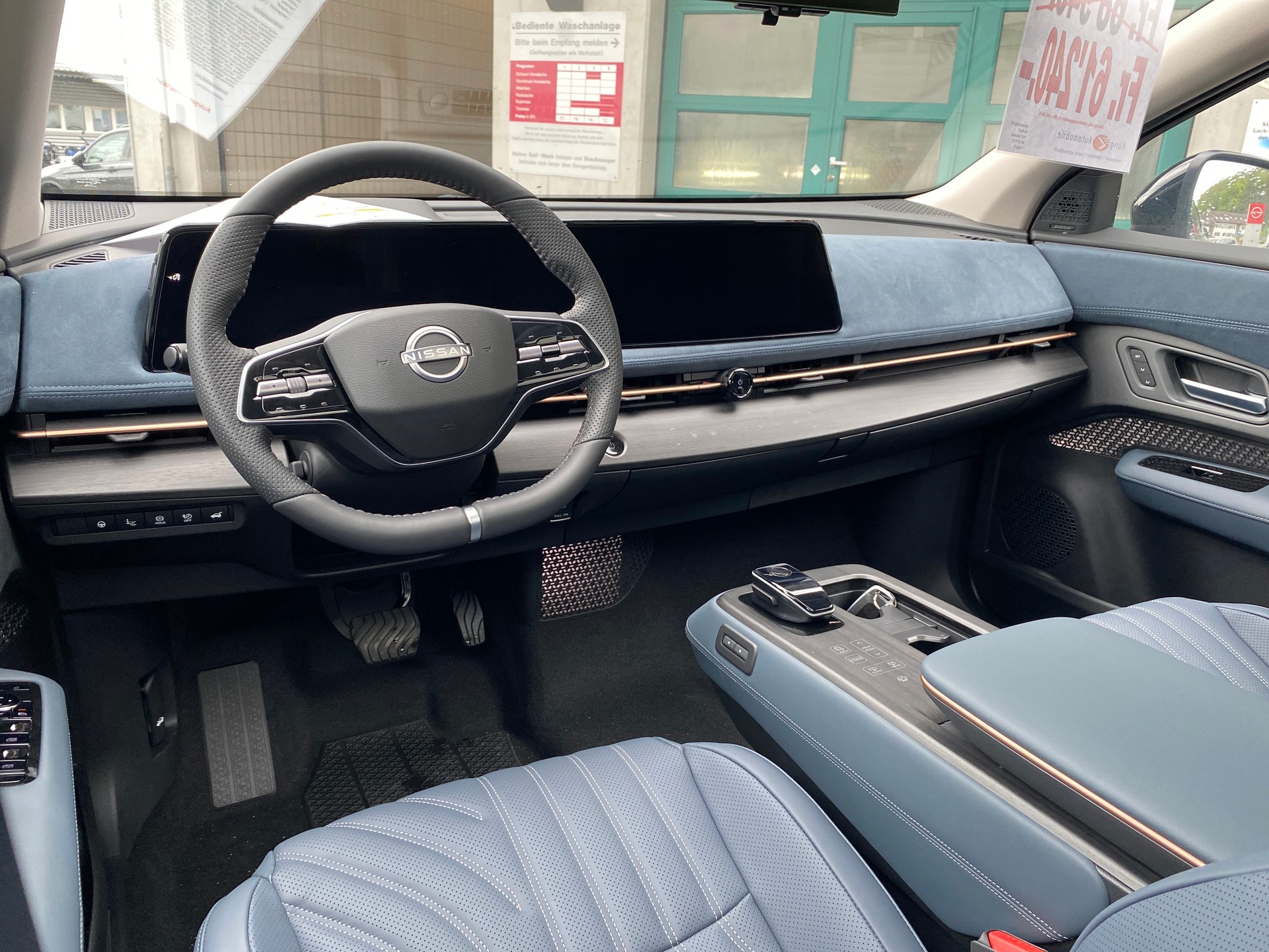 NISSAN Ariya 87 kWh e-4orce Evolve400 Allrad-image-9