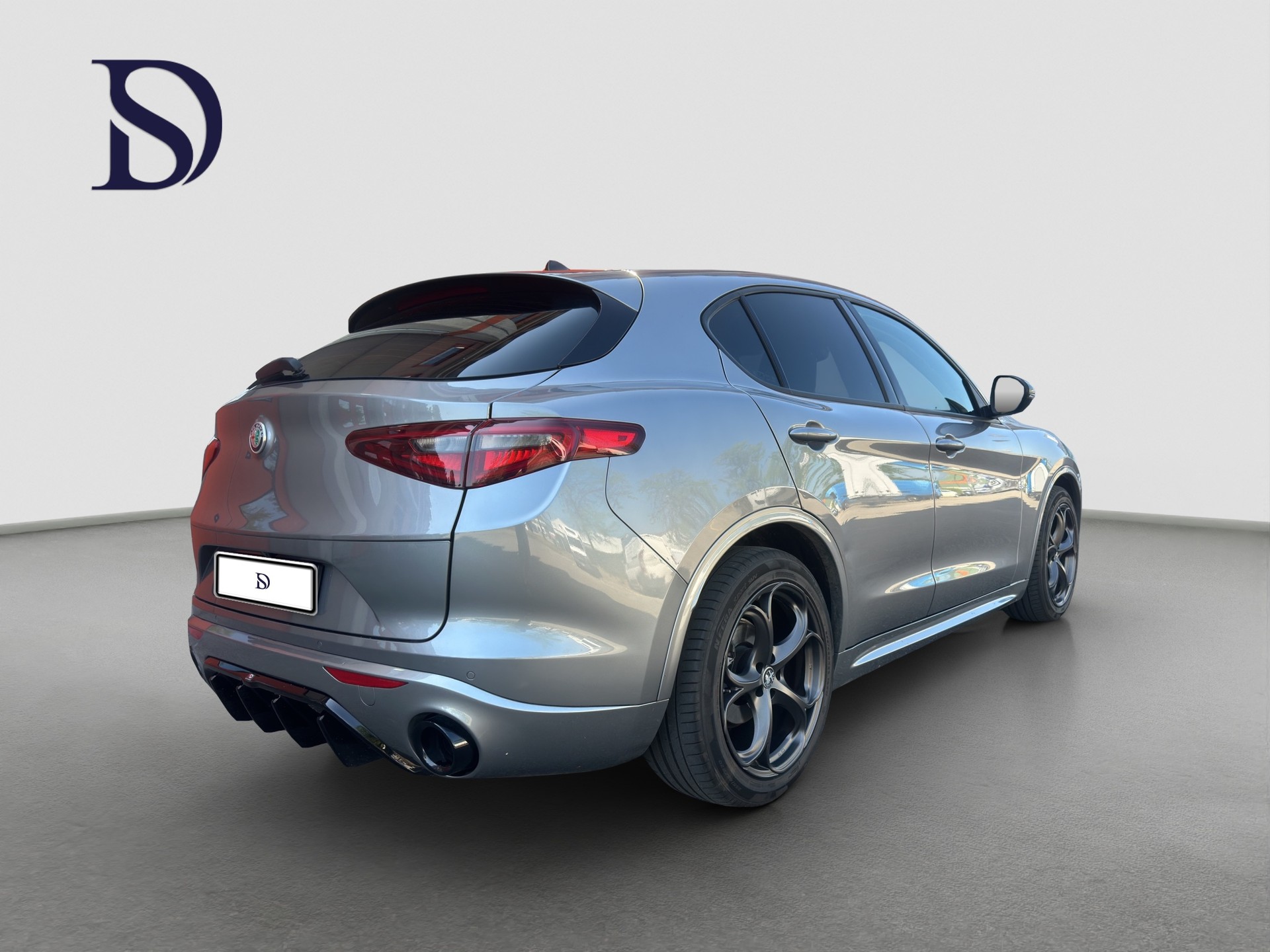 ALFA ROMEO Stelvio 2.2 JTDM Automatic-image-5