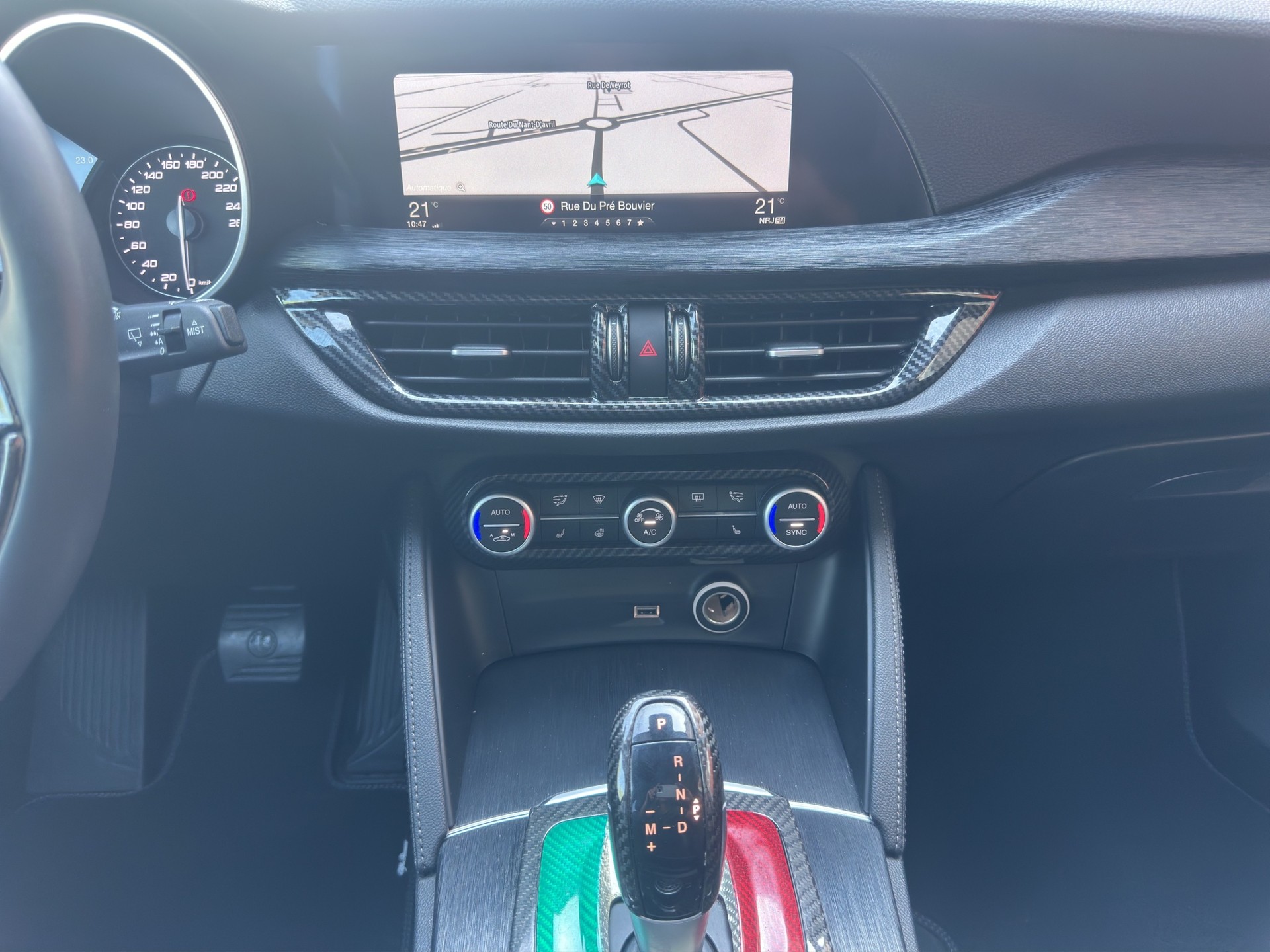 ALFA ROMEO Stelvio 2.2 JTDM Automatic-image-17