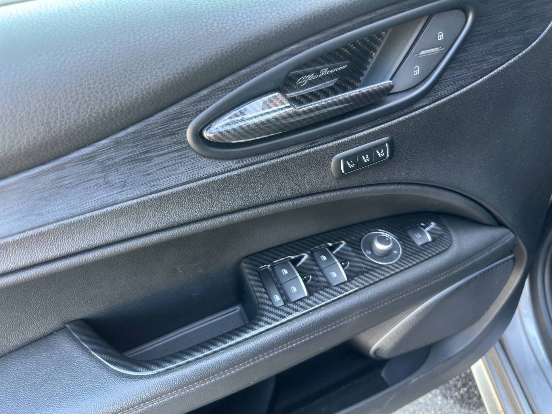 ALFA ROMEO Stelvio 2.2 JTDM Automatic-image-22