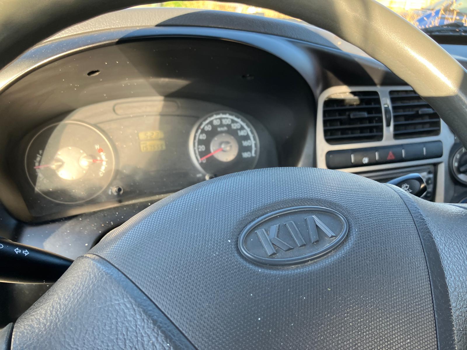 KIA K2500-image-4