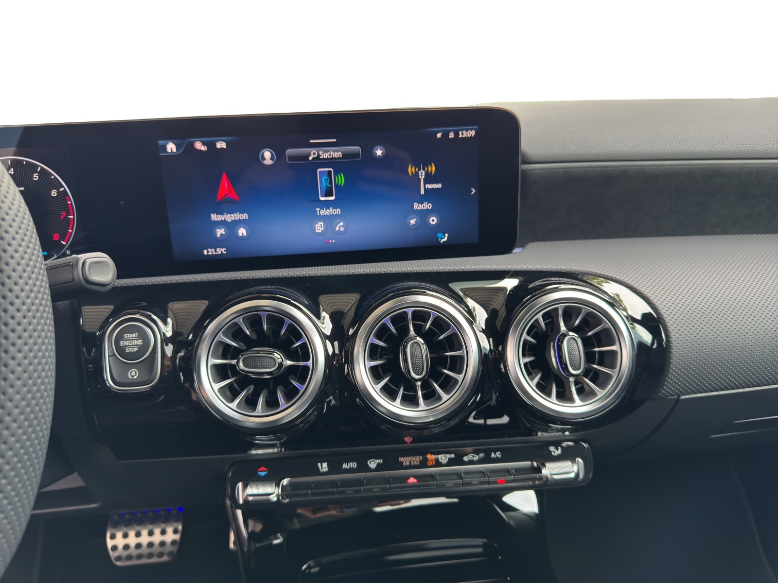 MERCEDES-BENZ A 220 4Matic 8G-DCT-image-14