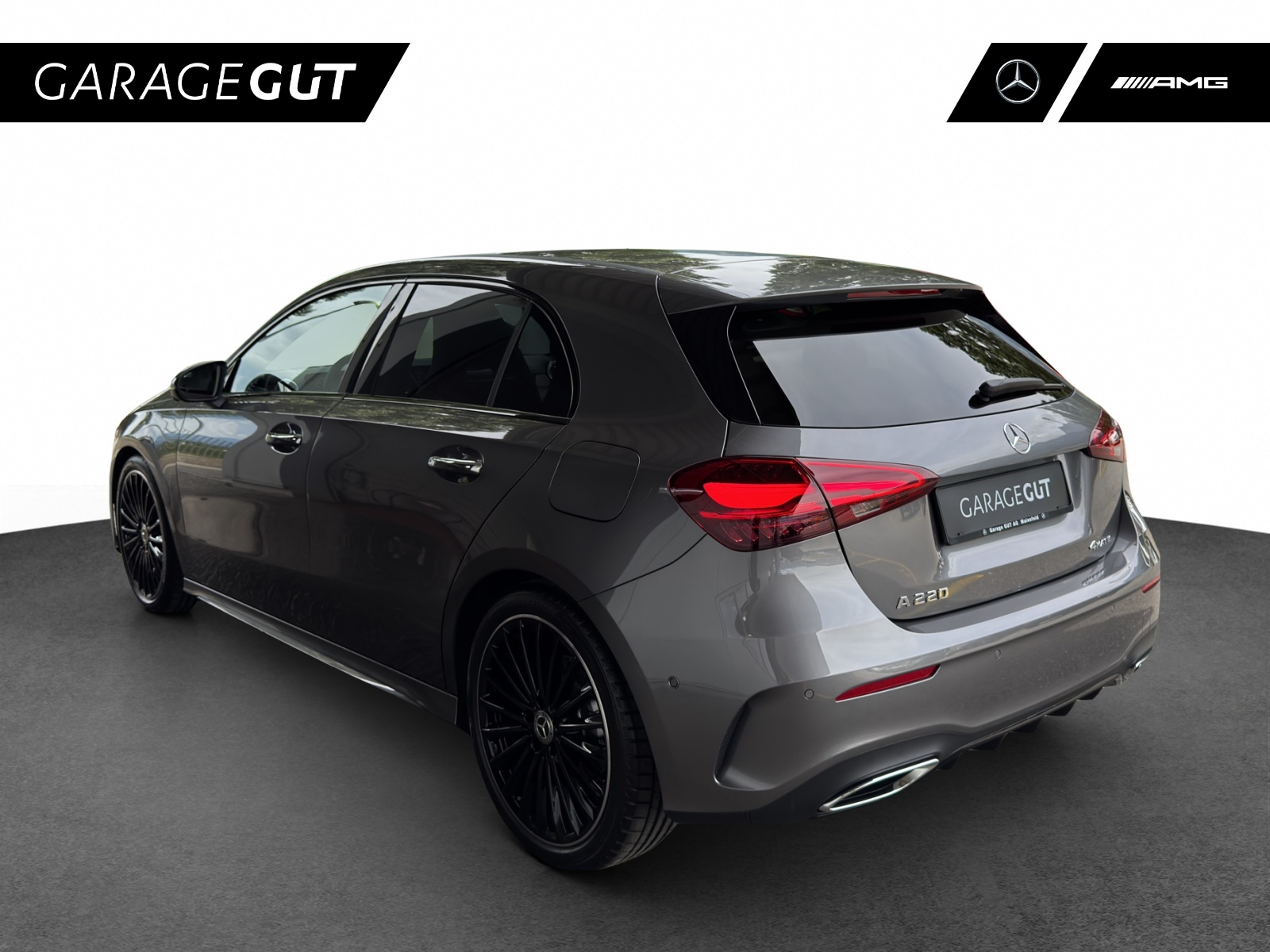 MERCEDES-BENZ A 220 4Matic 8G-DCT-showroom-element-2
