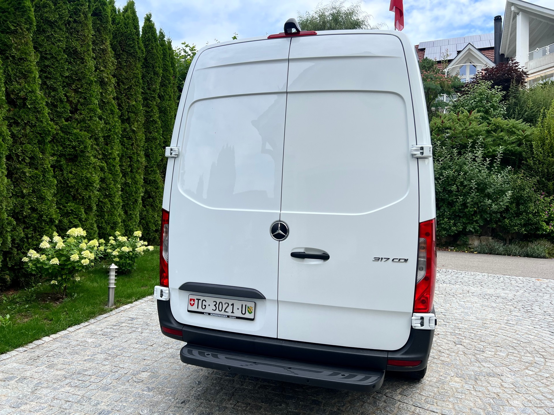 MERCEDES-BENZ 317 CDI Lang Kastenwagen-image-8
