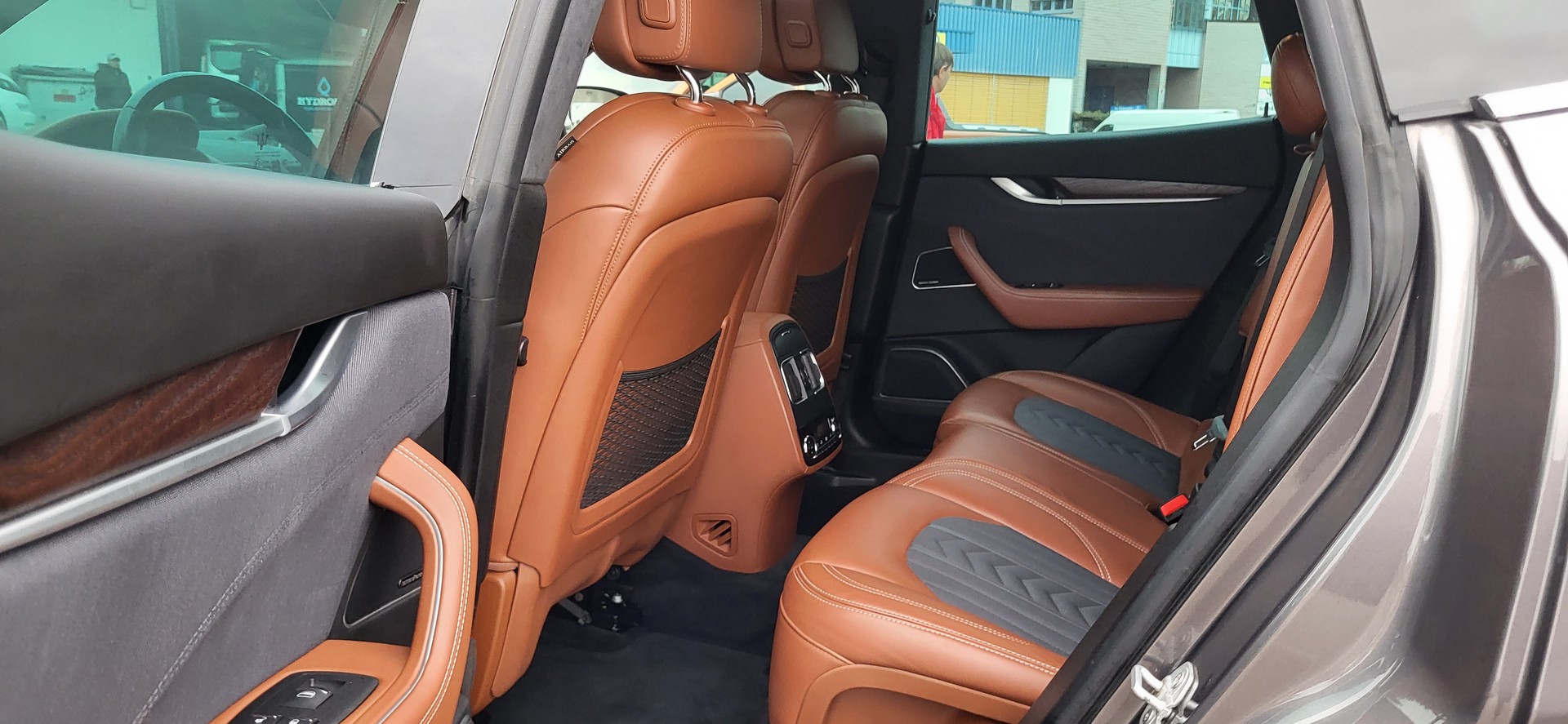 MASERATI Levante S 3.0 V6 Automatica-image-6