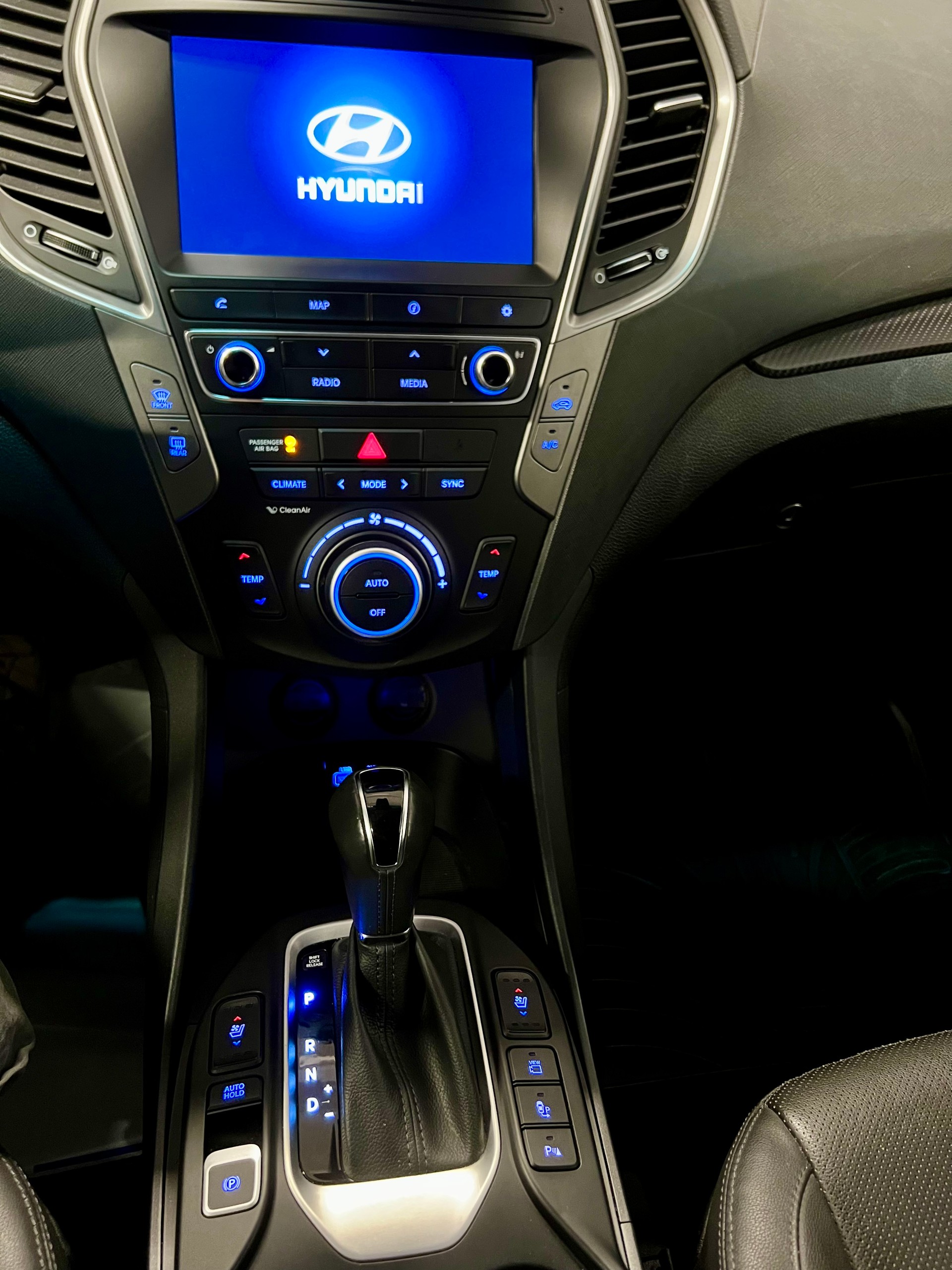 HYUNDAI Santa Fe 2.2 CRDI Vertex 4WD Automatic-image-13