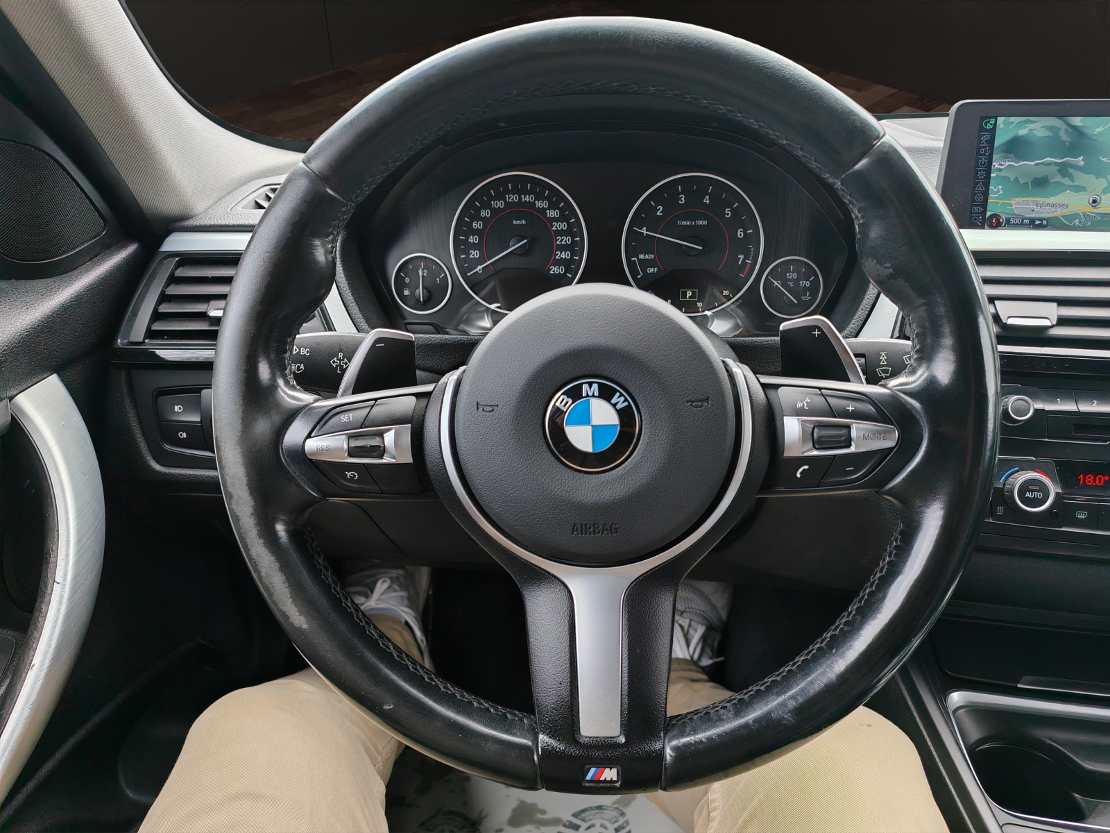 BMW 328i xDrive Touring M-Sport Steptronic [Expertise du jour + Garantie 12 mois + Service & Immat. Offerts]-image-10