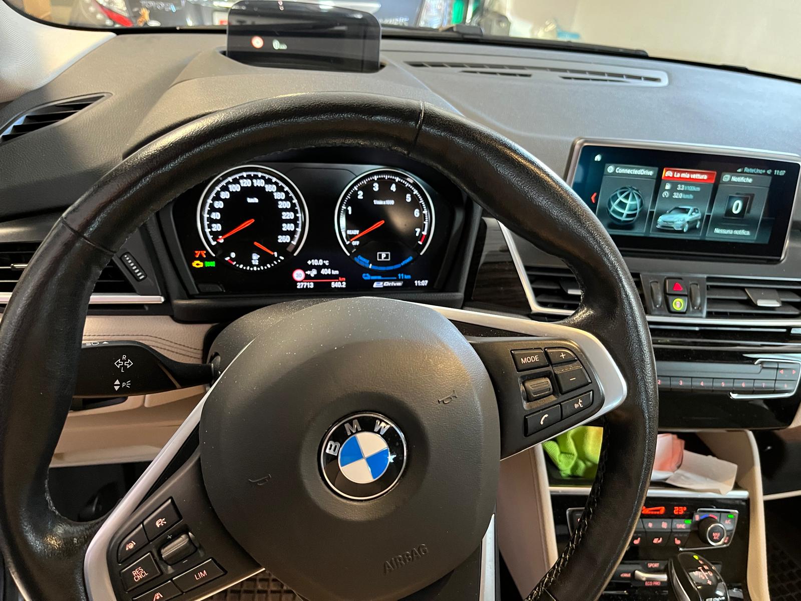 BMW 225xe iPerformance Active Tourer Family Edition Steptronic-image-2