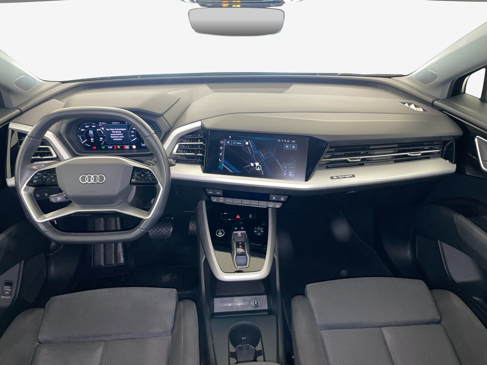 AUDI Q4 e-tron 50 quattro-image-9