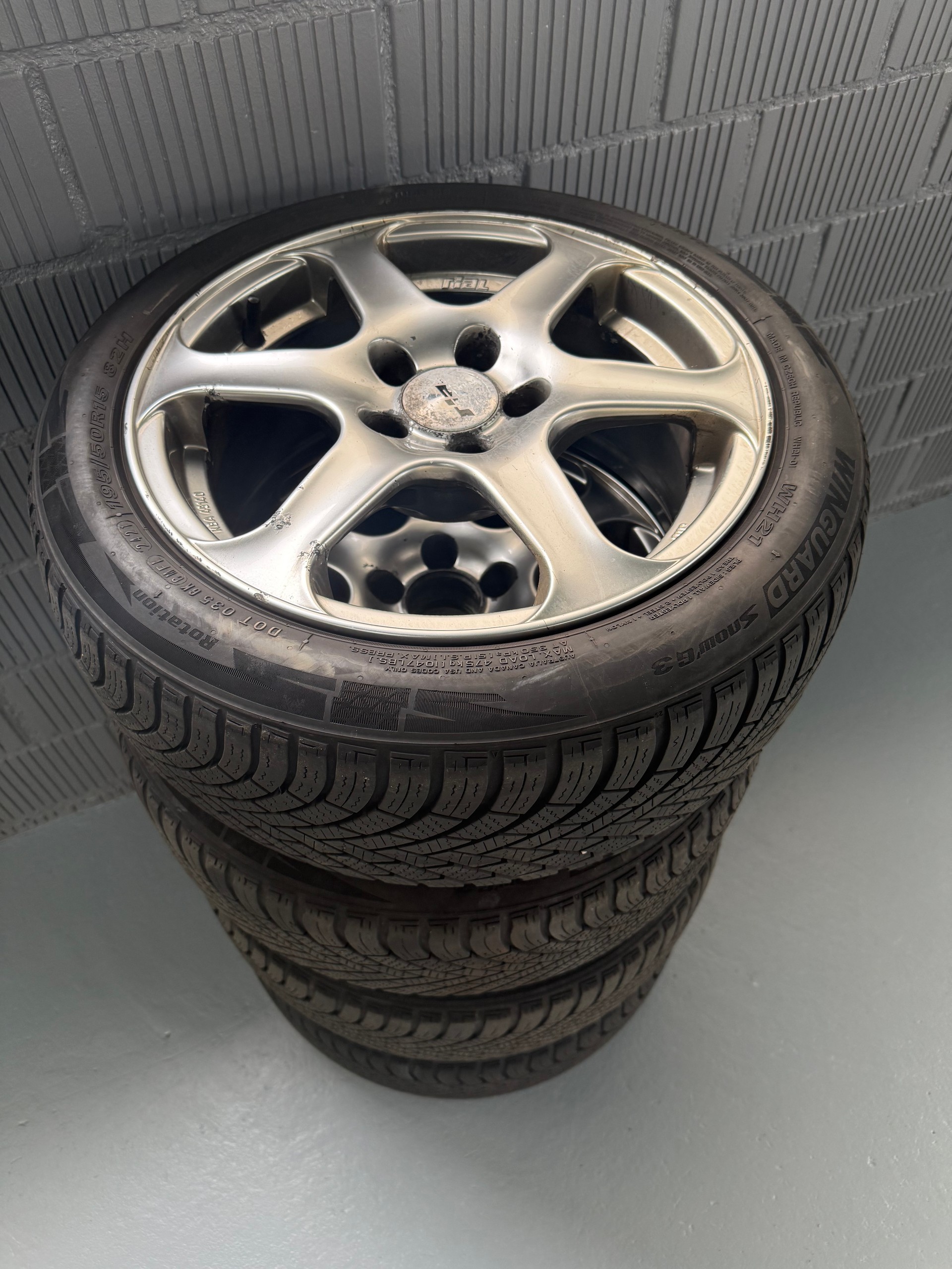 VW Polo 1.8T 20V Turbo GTI-image-9