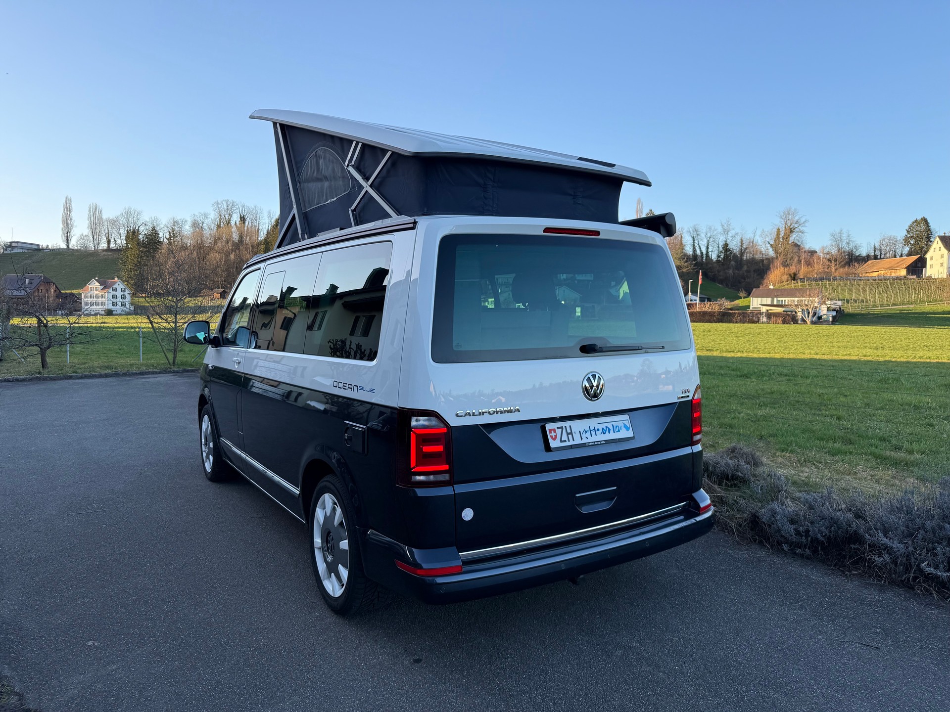 VW T6 California 2.0 Bi-TDI Ocean BLUE 4Motion DSG-image-14