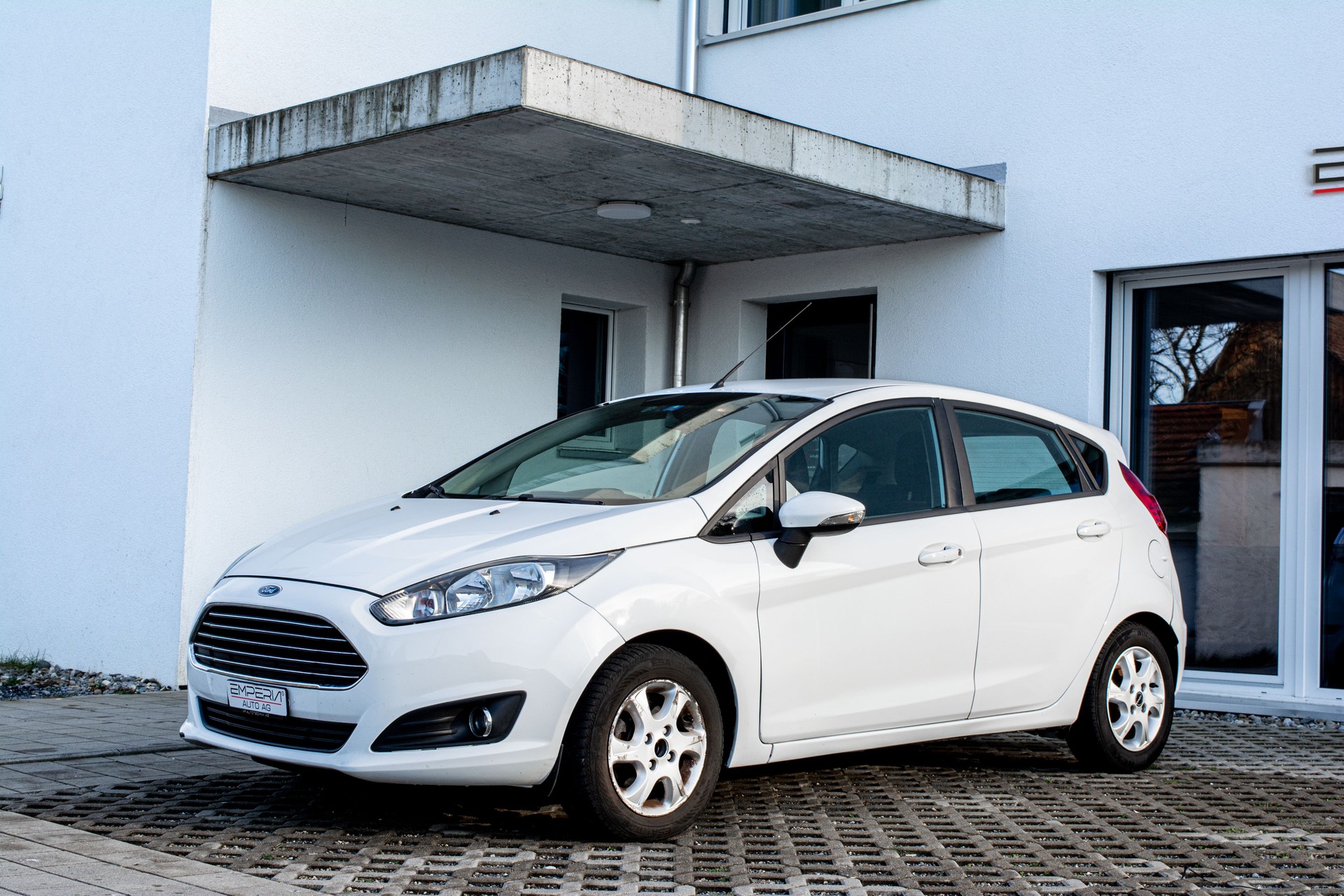 FORD Fiesta 1.6 Ti-VCT Titanium PowerShift-showroom-element-1