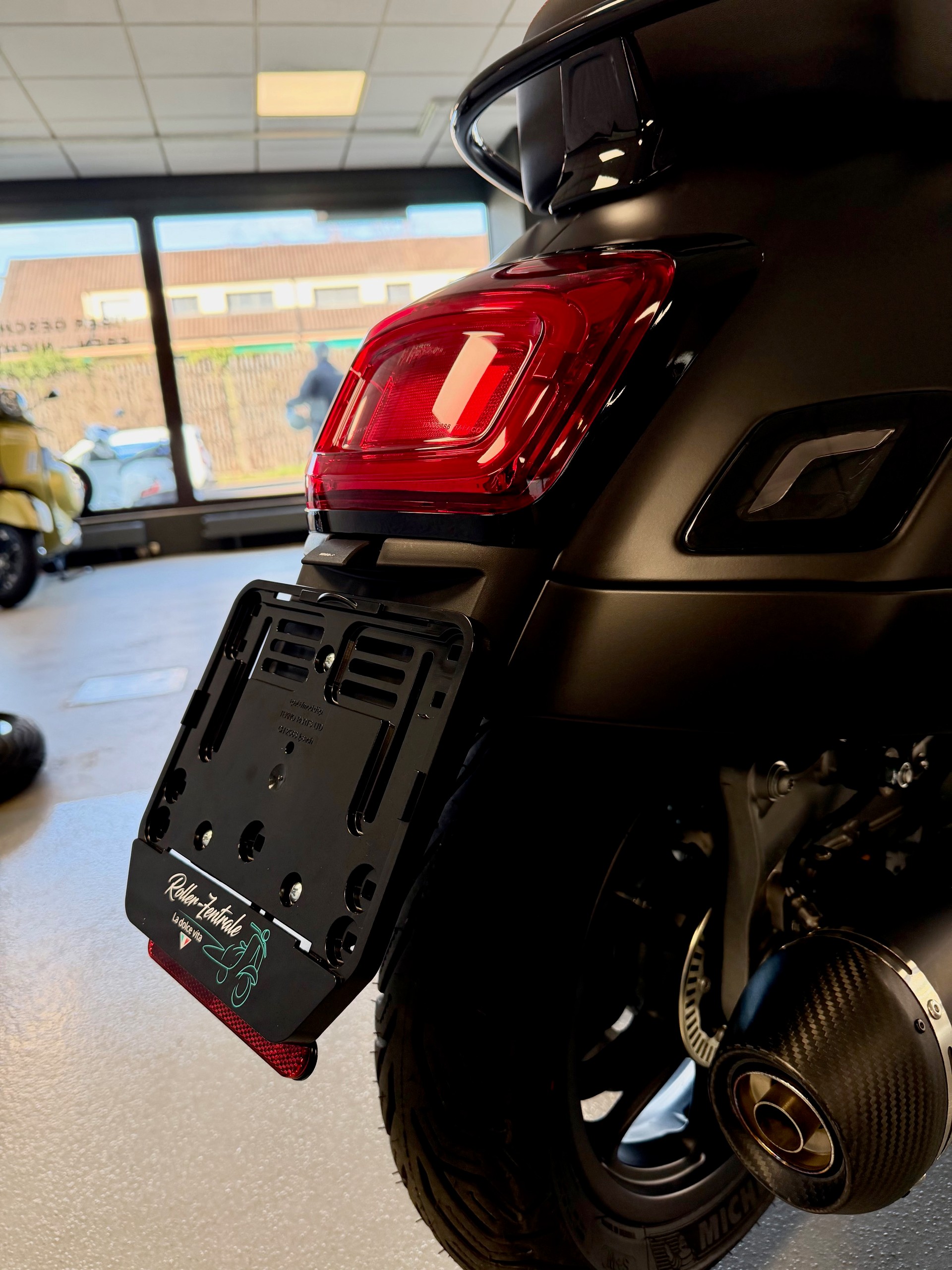 PIAGGIO Vespa GTS 310 Super Sport RST E5+-image-8