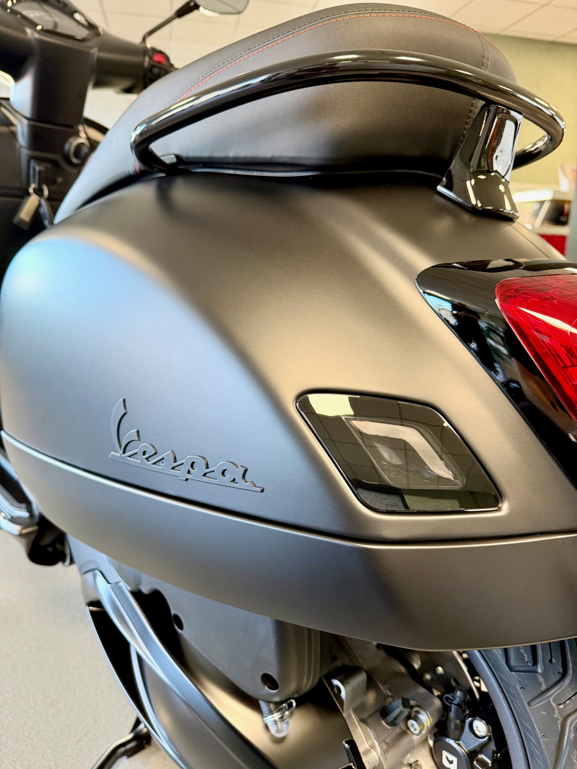 PIAGGIO Vespa GTS 310 Super Sport RST E5+-image-9
