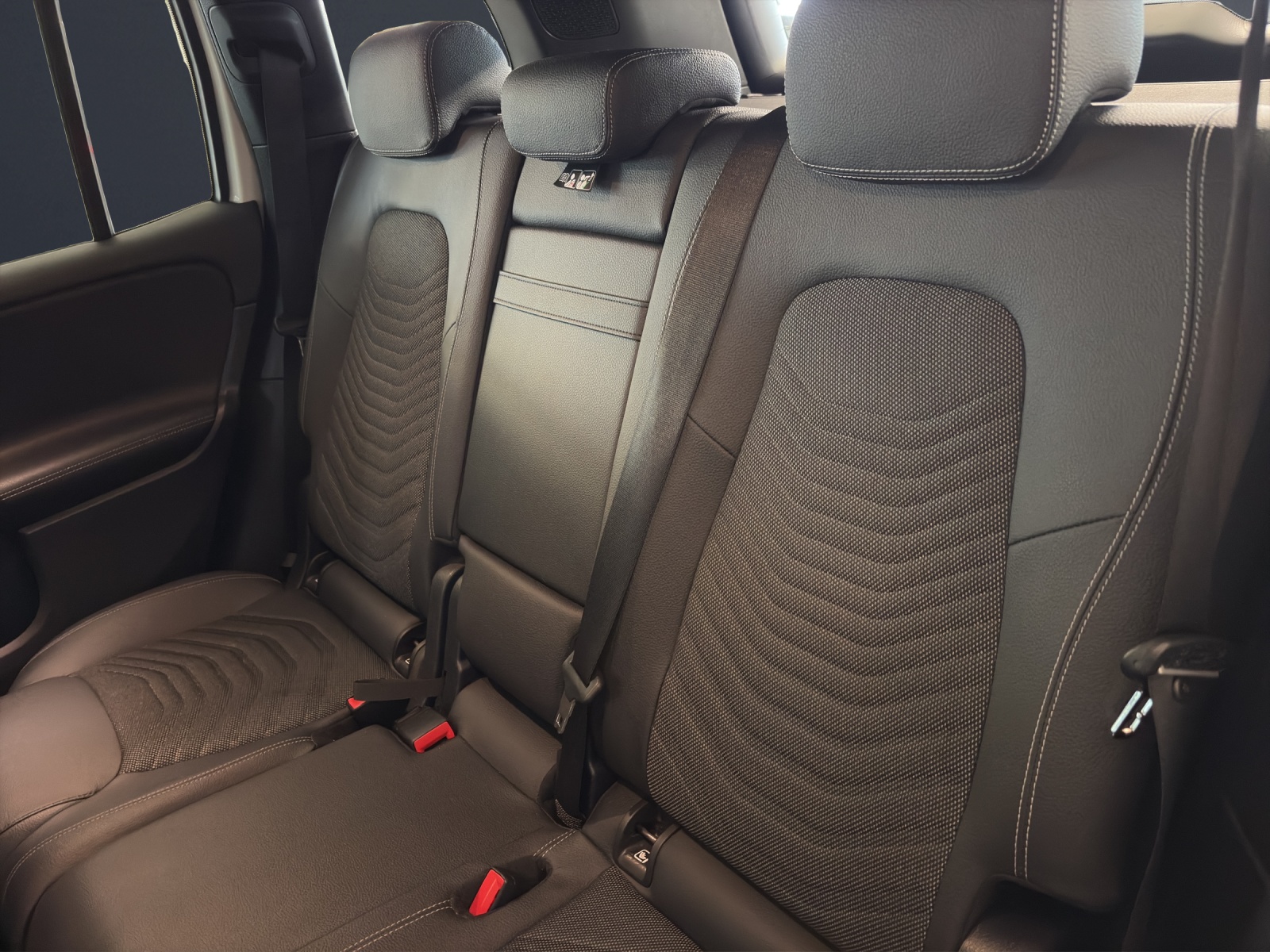 MERCEDES-BENZ GLB 200 d Style 4 MATIC-image-15