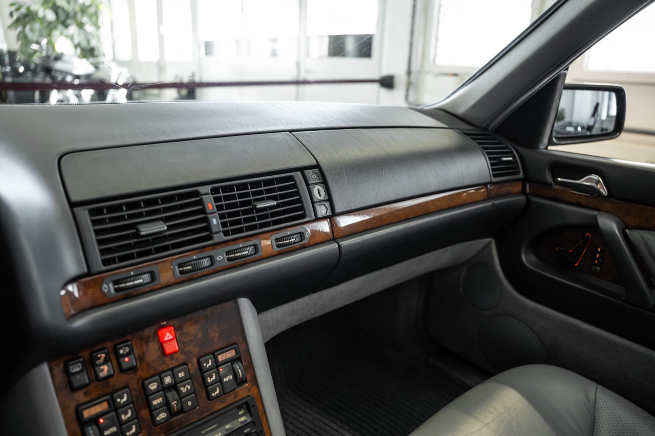 MERCEDES-BENZ 500 SE Automatic-image-30