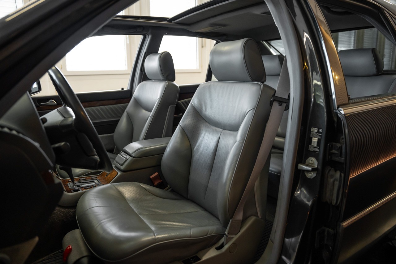 MERCEDES-BENZ 500 SE Automatic-image-12