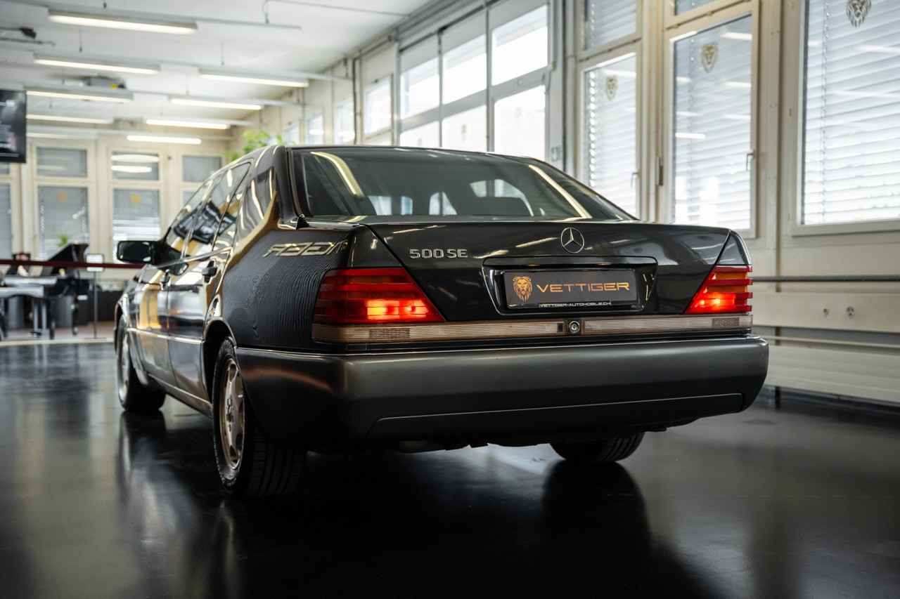 MERCEDES-BENZ 500 SE Automatic-showroom-element-3