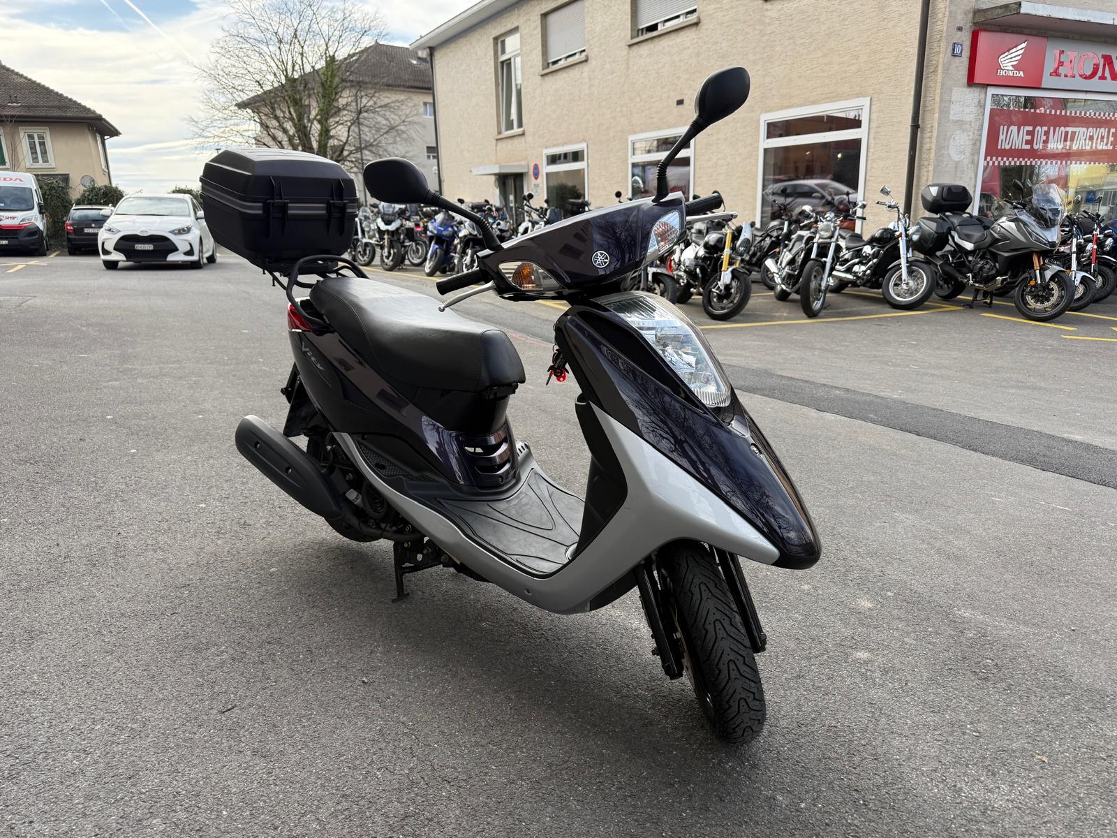 YAMAHA Vity XC 125 E-showroom-element-1
