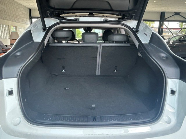 MG IM6 EV 100kWh Performance 20"-image-11