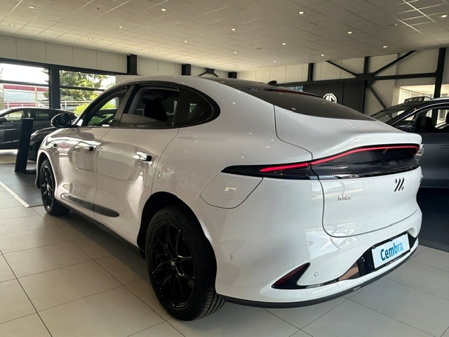 MG IM6 EV 100kWh Performance 20"-showroom-element-2
