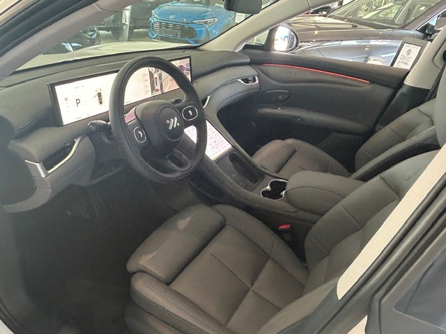 MG IM6 EV 100kWh Performance 20"-image-6