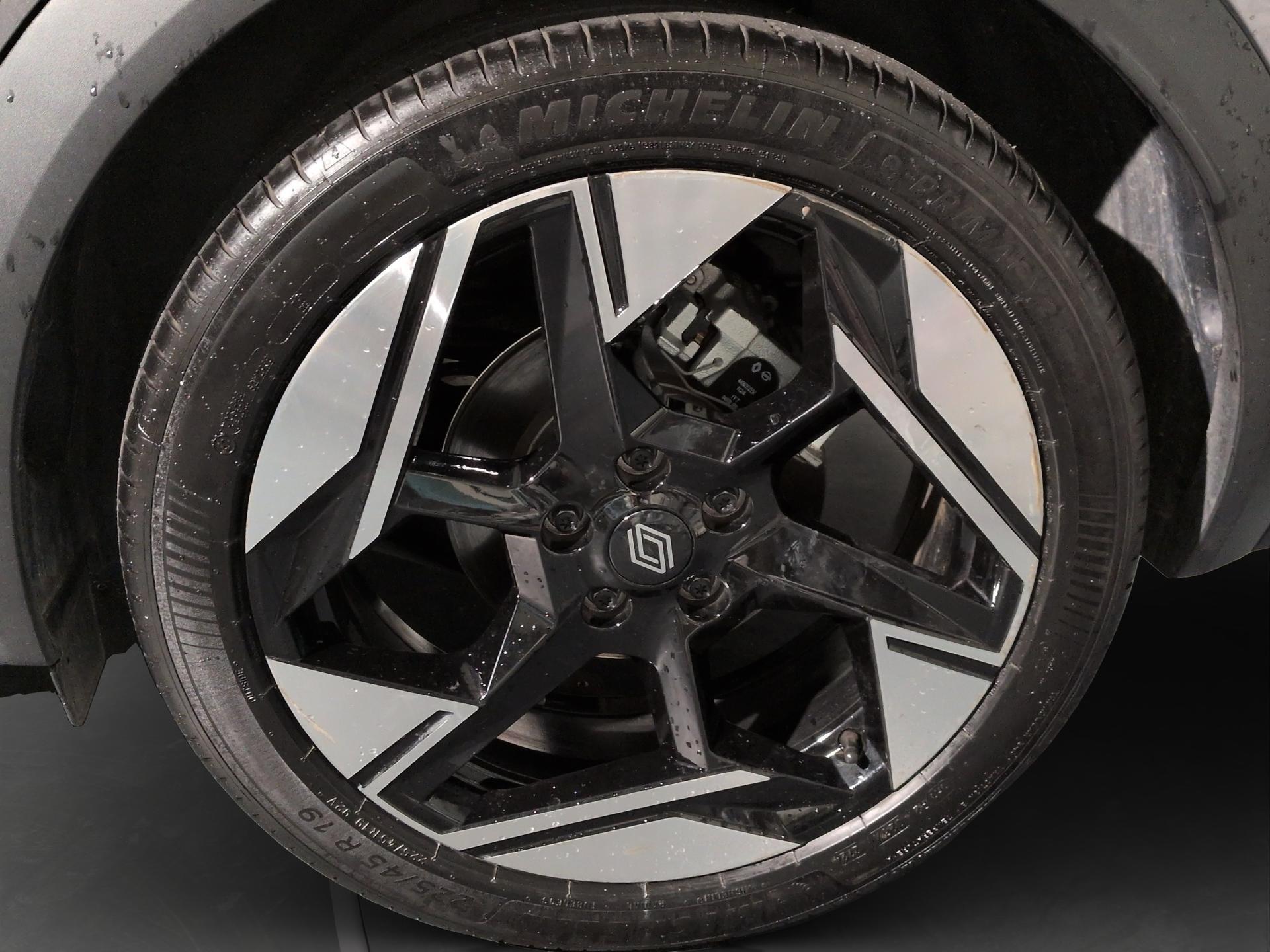 RENAULT Symbioz 1.6 E-Tech Iconic-image-24