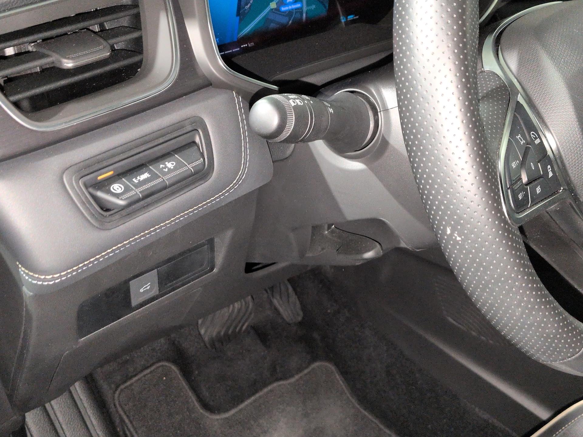 RENAULT Symbioz 1.6 E-Tech Iconic-image-19