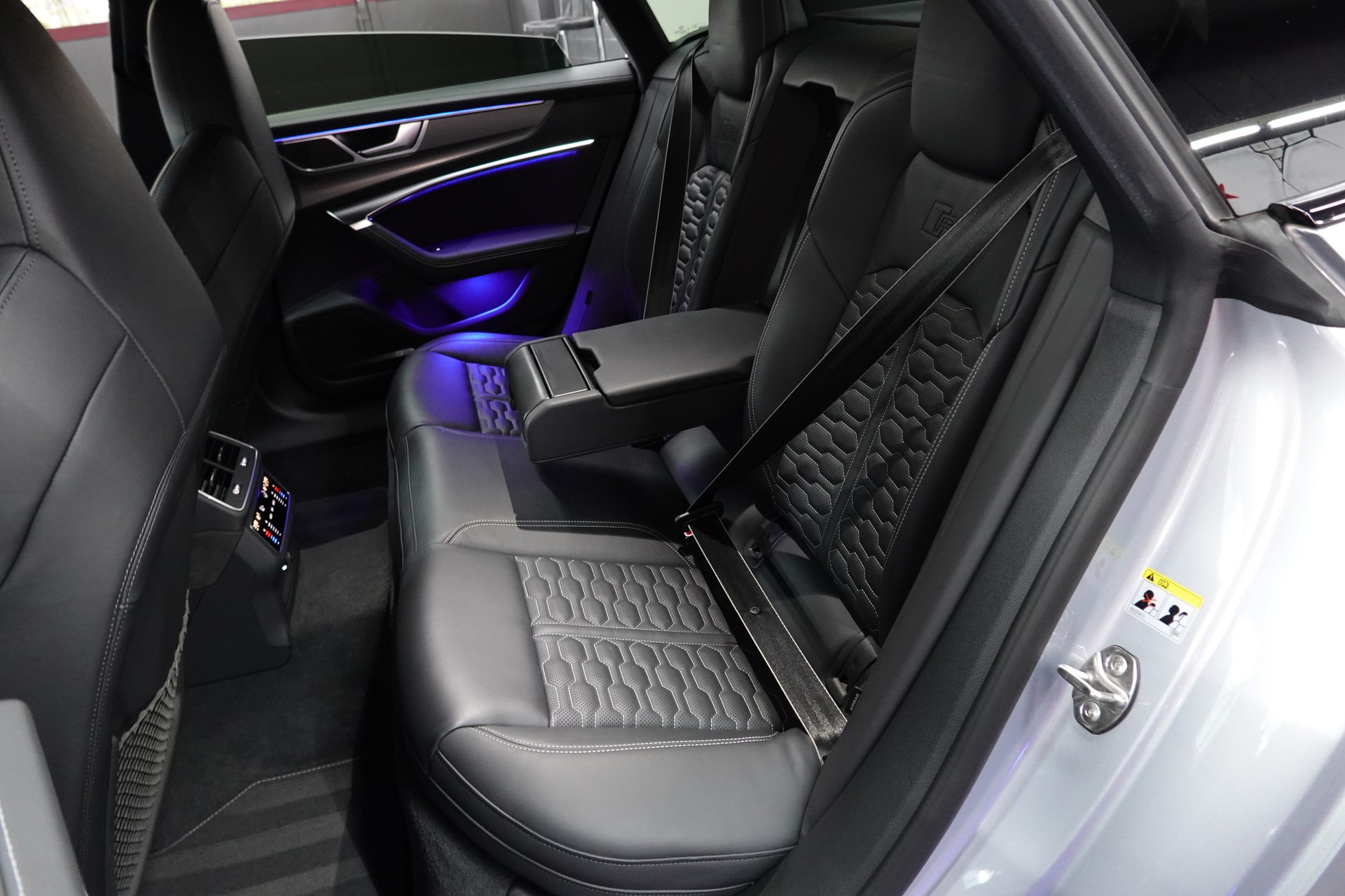 AUDI RS7 SPORTBACK MHEV 600PS TRAUM LIMO CARBON // BC-FORGED 22" // APR-image-40