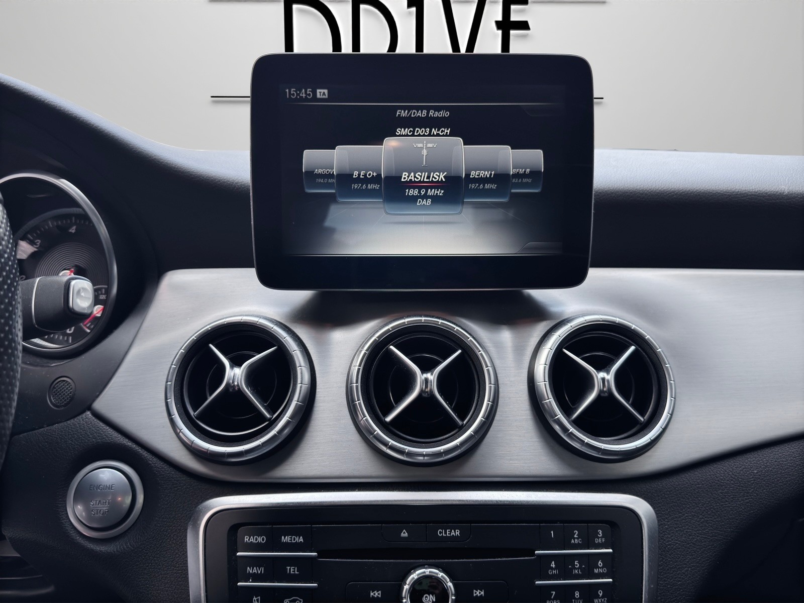 MERCEDES-BENZ CLA 220 d AMG Line 4Matic 7G-DCT-image-14