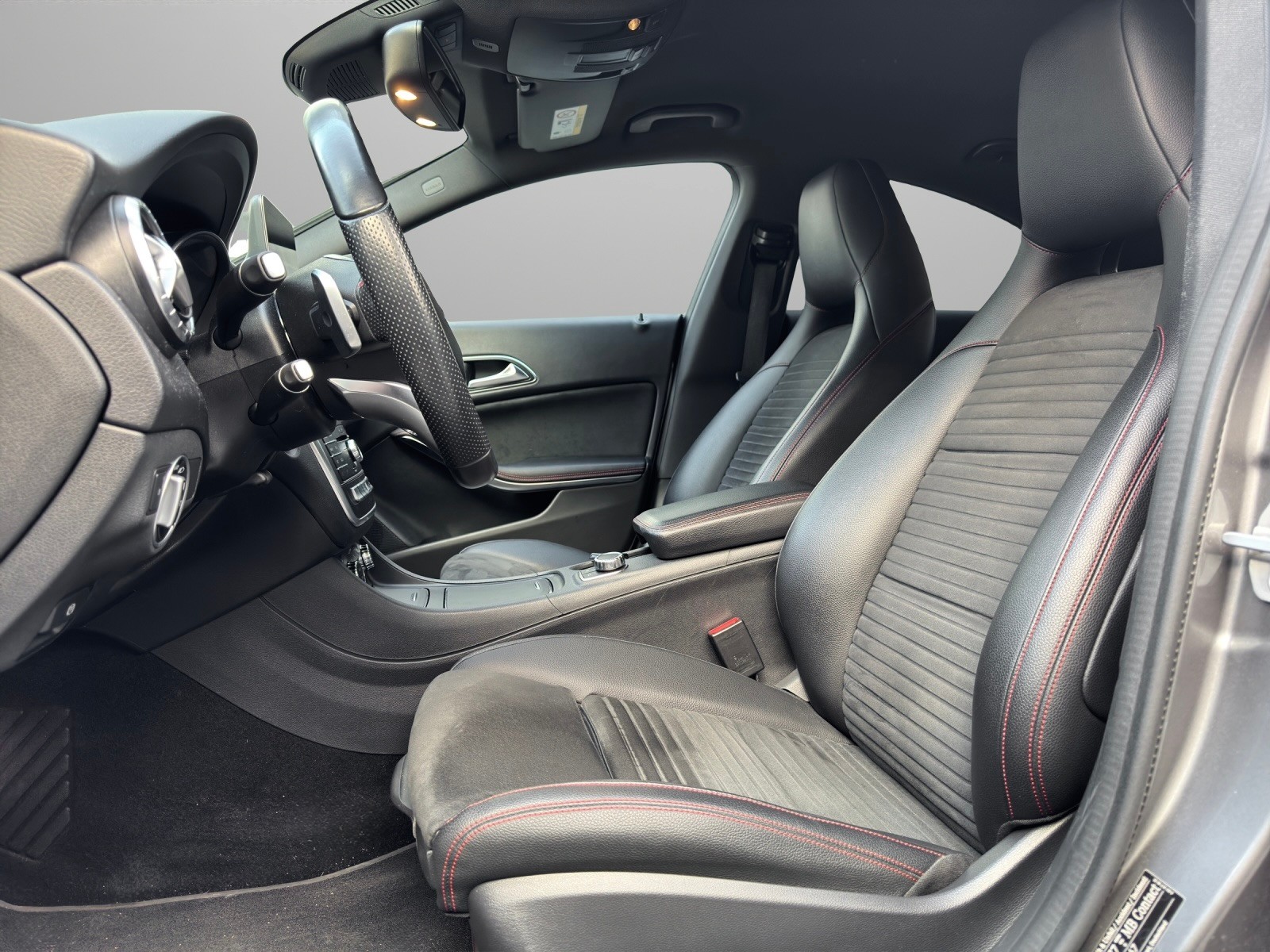 MERCEDES-BENZ CLA 220 d AMG Line 4Matic 7G-DCT-image-7