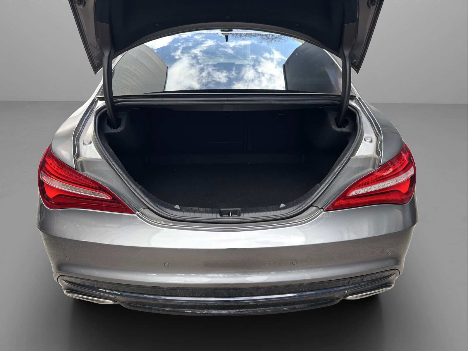 MERCEDES-BENZ CLA 220 d AMG Line 4Matic 7G-DCT-image-11