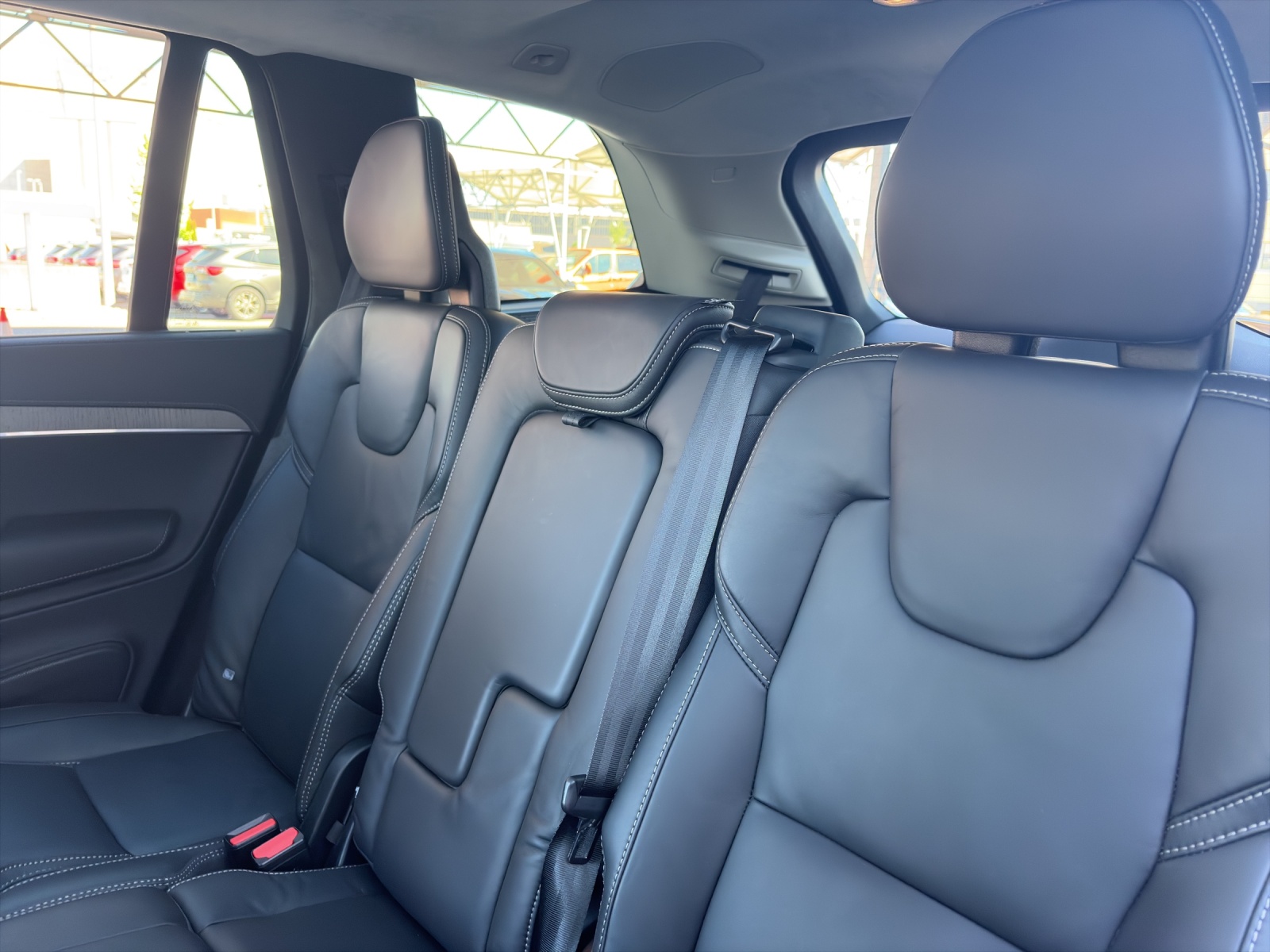 VOLVO XC90 2.0 T8 TE Ultra Bright eAWD-image-16