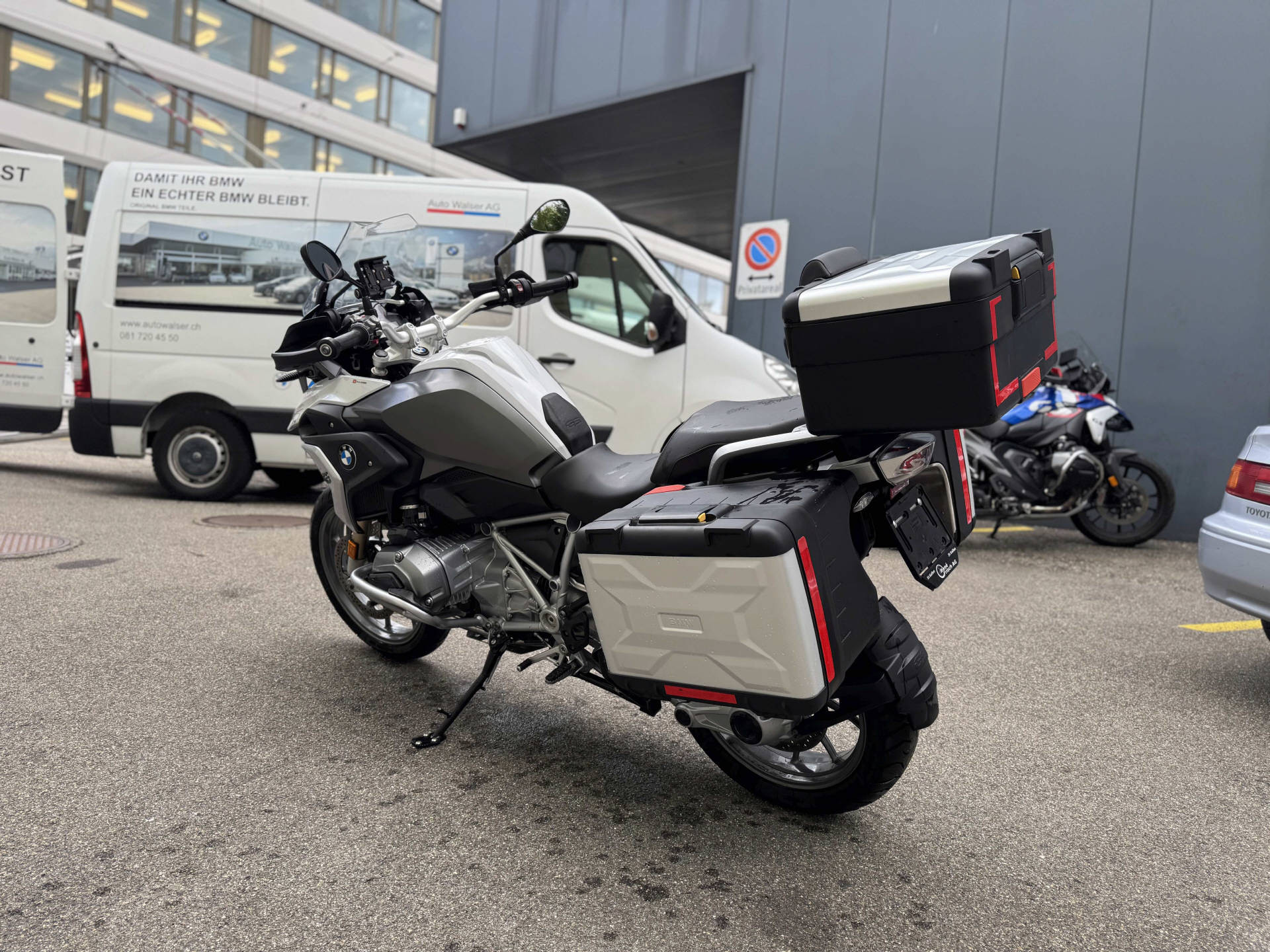 BMW R 1200 GS-image-2