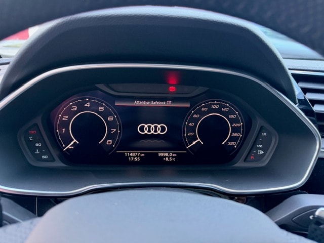 AUDI RS Q3 Sportback quattro S tronic-image-7