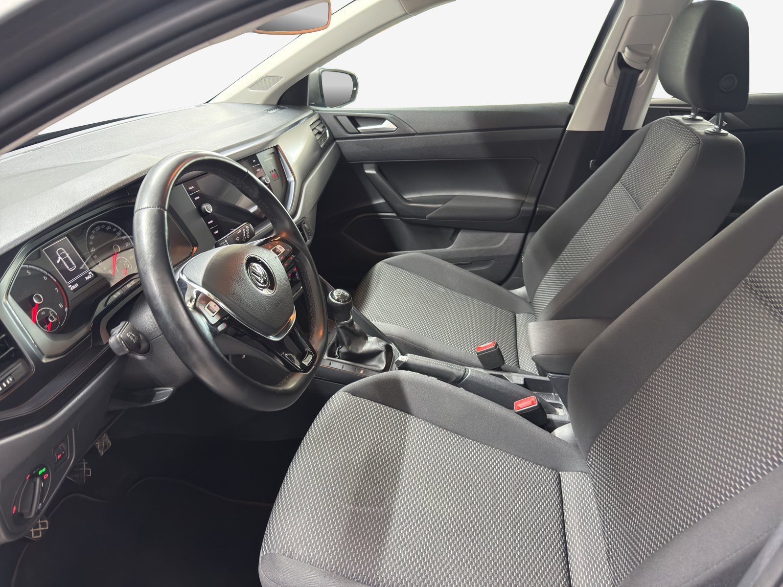 VW Polo 1.0 TSI BMT Trendline-image-7
