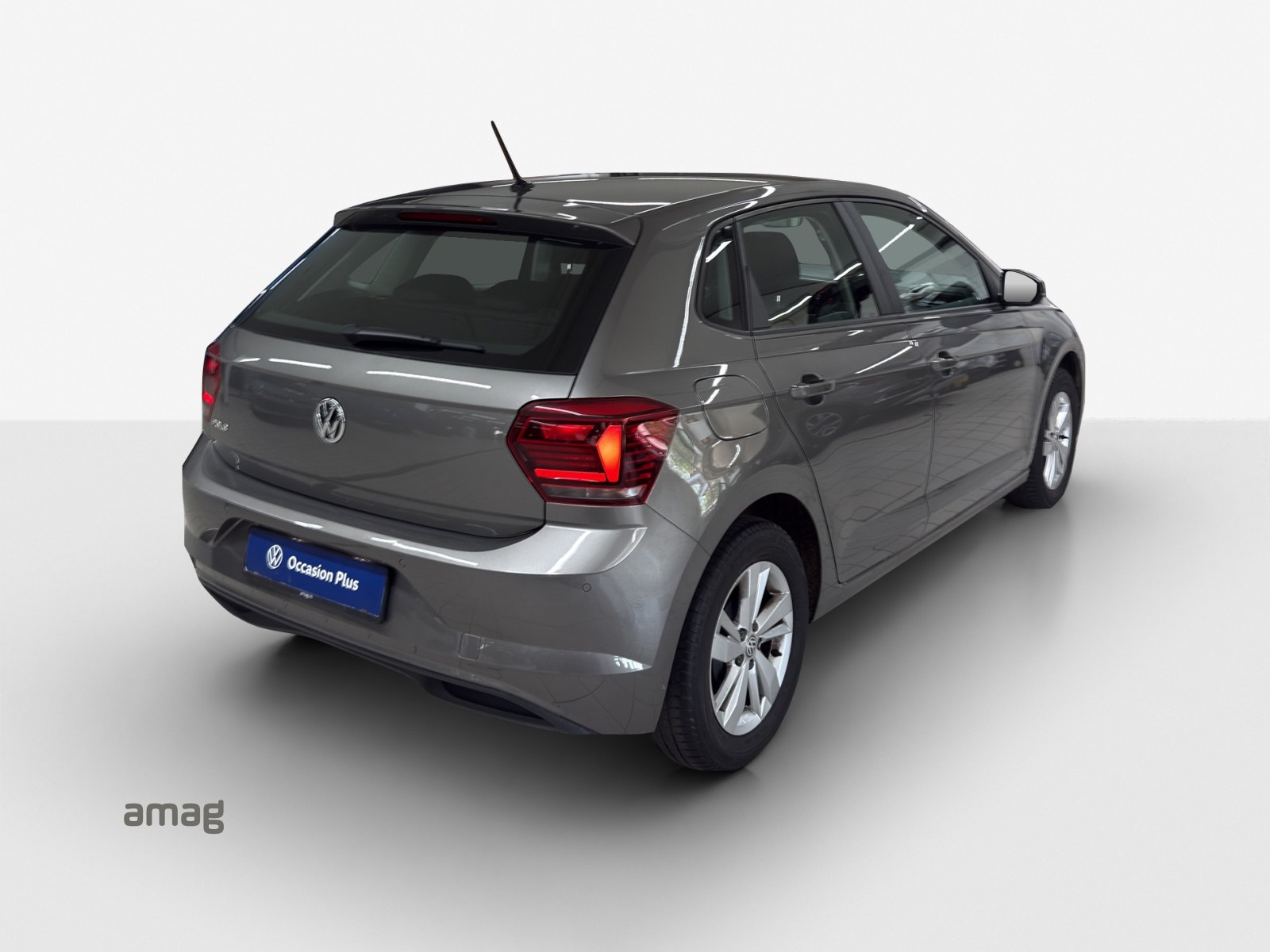 VW Polo 1.0 TSI BMT Trendline-image-4