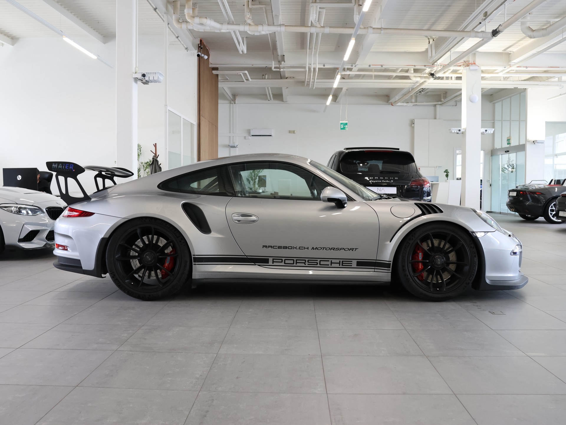 PORSCHE 911 GT3 RS PDK *Sport Chrono* *Aero Packet* *Sportabgassanlage*-image-6