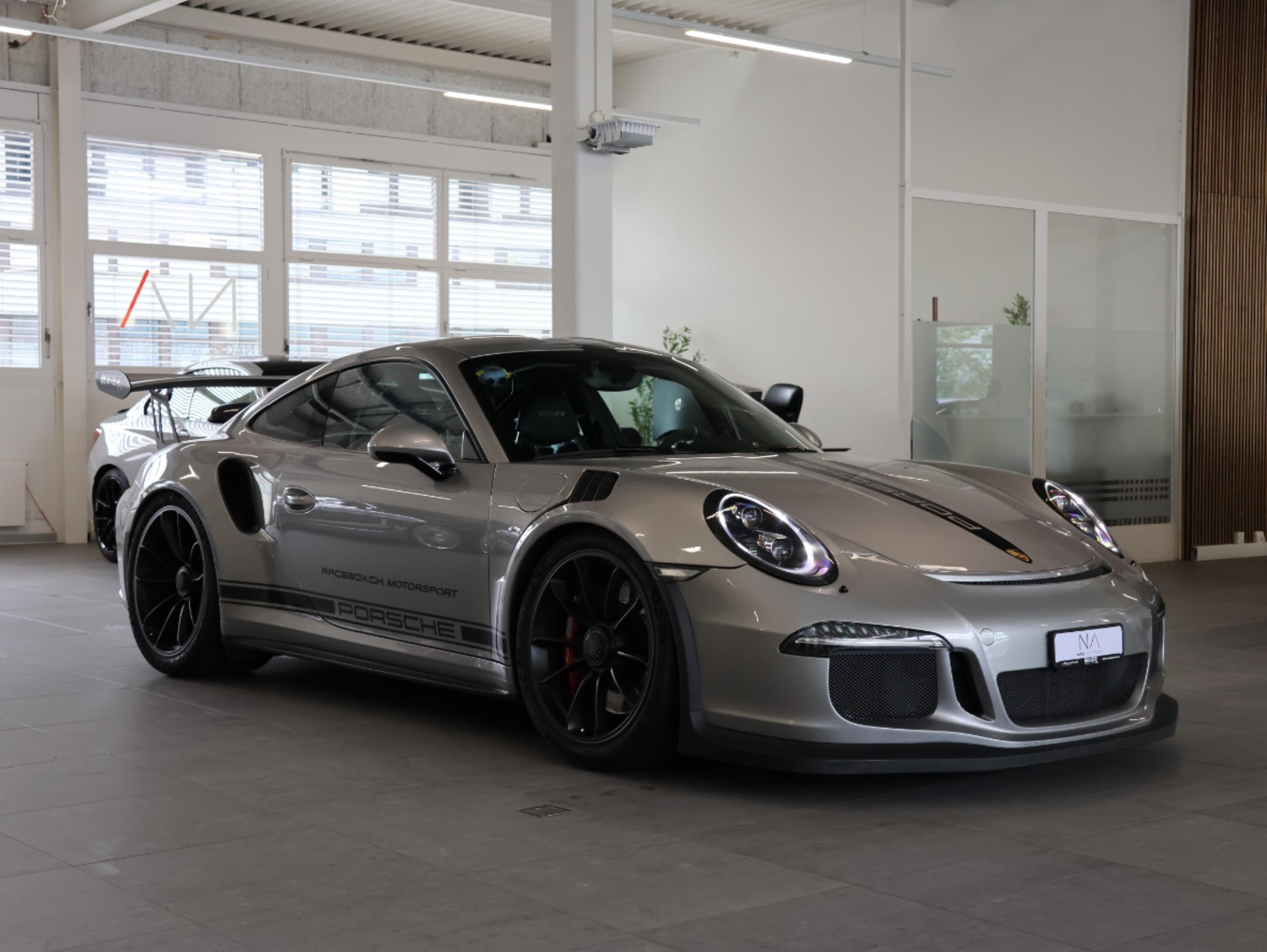 PORSCHE 911 GT3 RS PDK *Sport Chrono* *Aero Packet* *Sportabgassanlage*-showroom-element-1